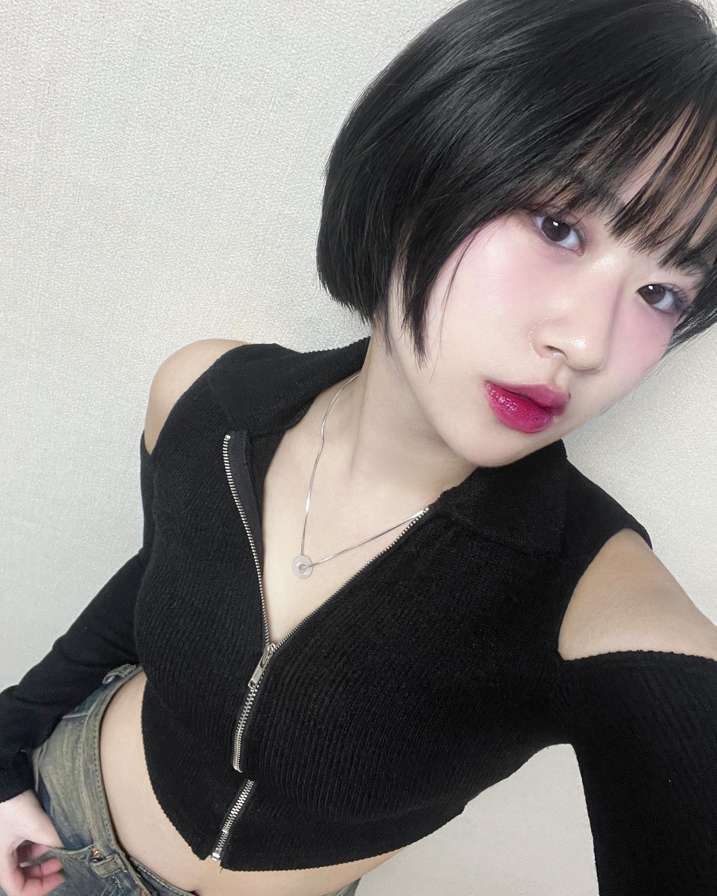 먕。