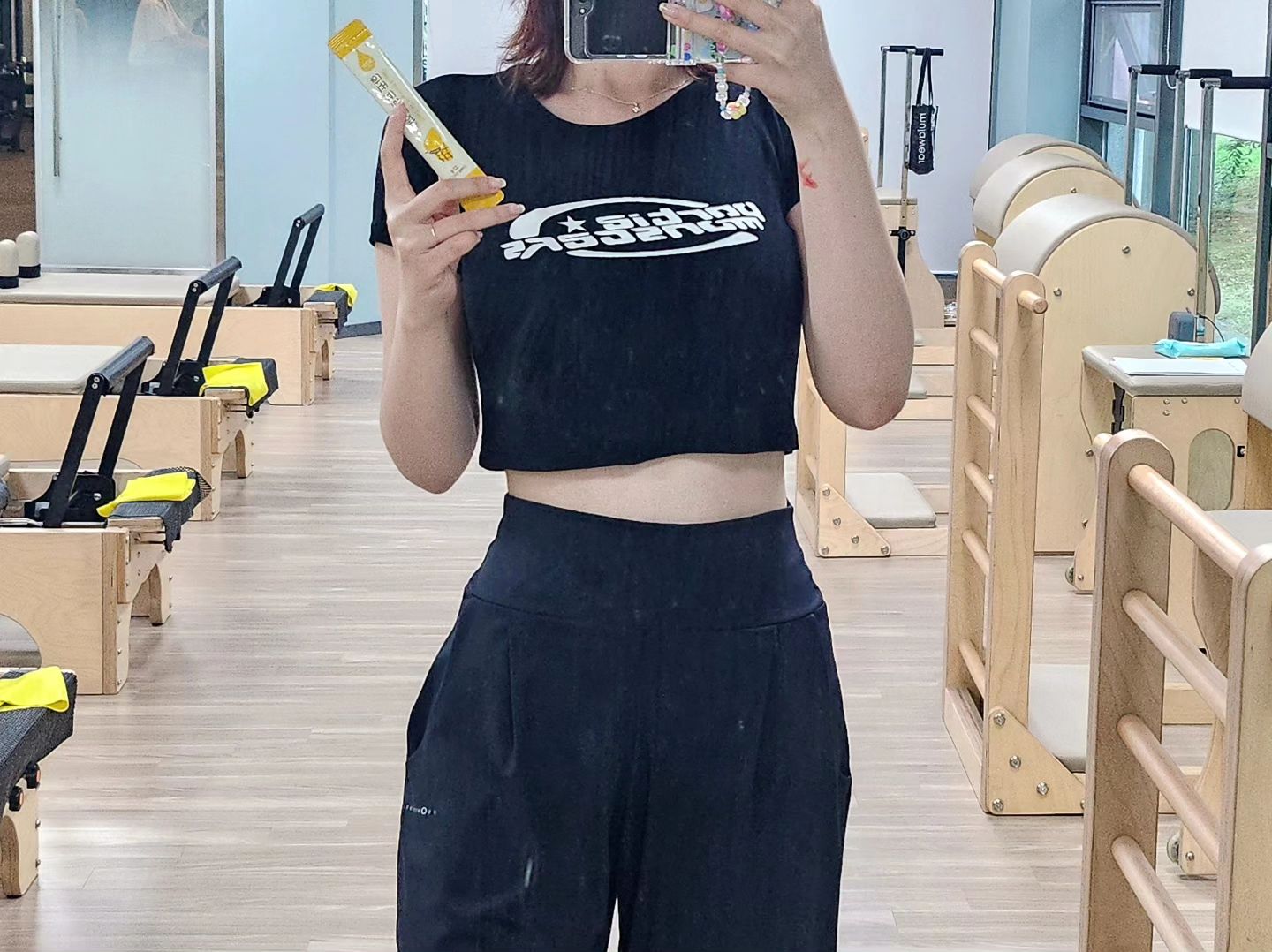 #협찬 hanpoprotein_official

세상 간편한 #단백질 섭취🔥
#한포프로틴액플러스 하나만 쭉 짜먹으면 단백질 10g 보충완료✨️

기존 한포프로틴은 단백질함량이 5g이었다면, 새로워진 한포프로틴액플러스는 단백질함량이 2배 늘어난 10g‼️
달짝지근한 망고맛에 BCAA,아르기닌,피쉬콜라겐이 함께 들어있어요:)

저당,저지방인 제품으로 다이어터들에게 딱~
단백질 분해효소인 브로멜라인이 함유되어 있어 단백질 소화가 어려우신 분들도 섭취가능하답니다🍀

-
https://naver.me/G4WWRENy

.
.
#오오더블유 #간편식 #부모님선물 #운동하는여자 #헬린이 #필라테스그램 #헬스하는여자 #인생템  #프로틴