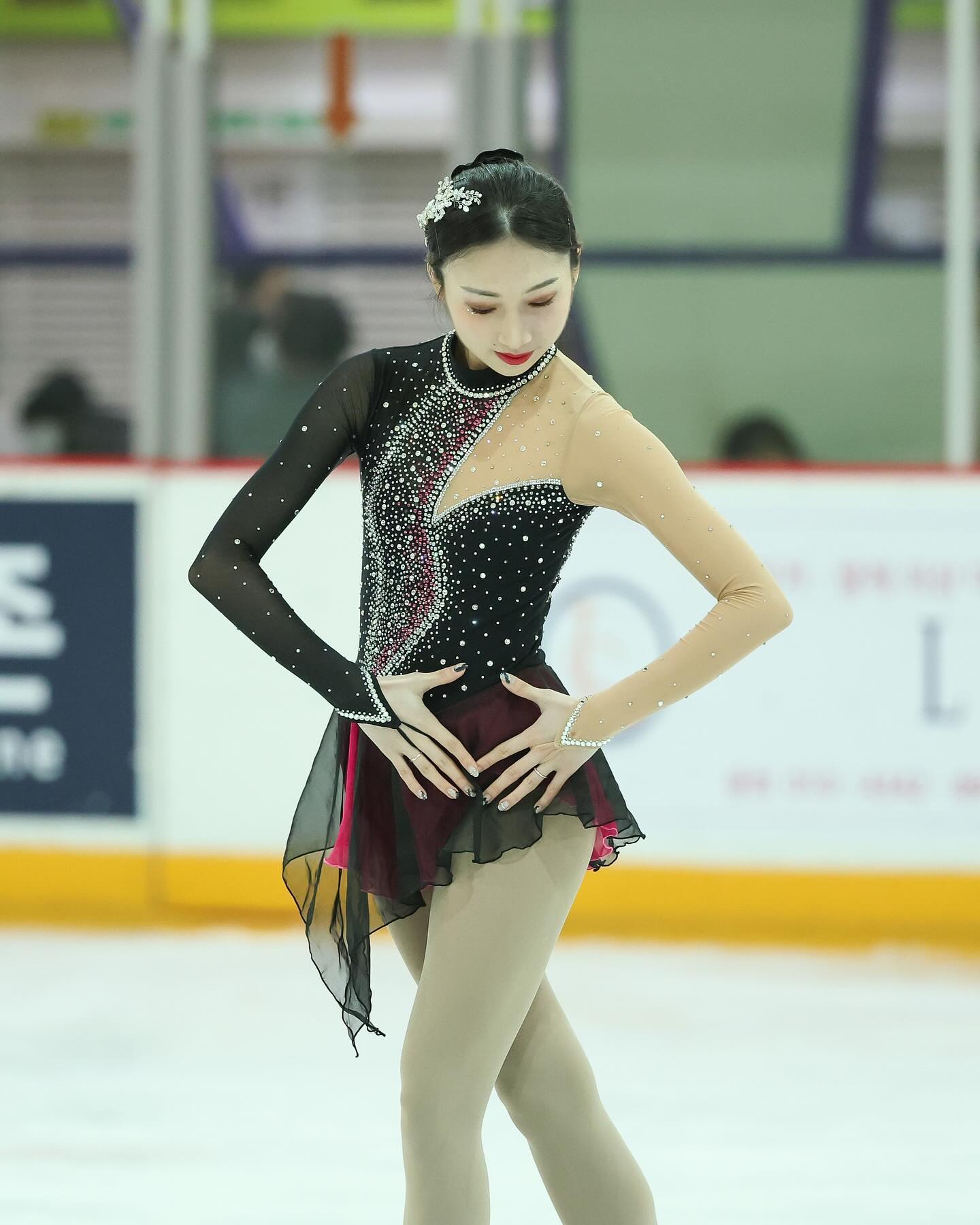 성인 되고, 초급 따고 처음 나간 피겨 대회⛸️
📸: zzikssa
