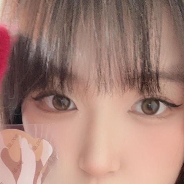 소이 on Instagram: "#광고 @plan36.5_official 밀리터리 디자인의 썬패치 ☀️!💥 •쿨링효과, 기미잡티, 자외선 차단, 답답함x 기미 잡티에 좋대서 친구한테두 하나주고,, 손등 잘 타는 나에게 하나