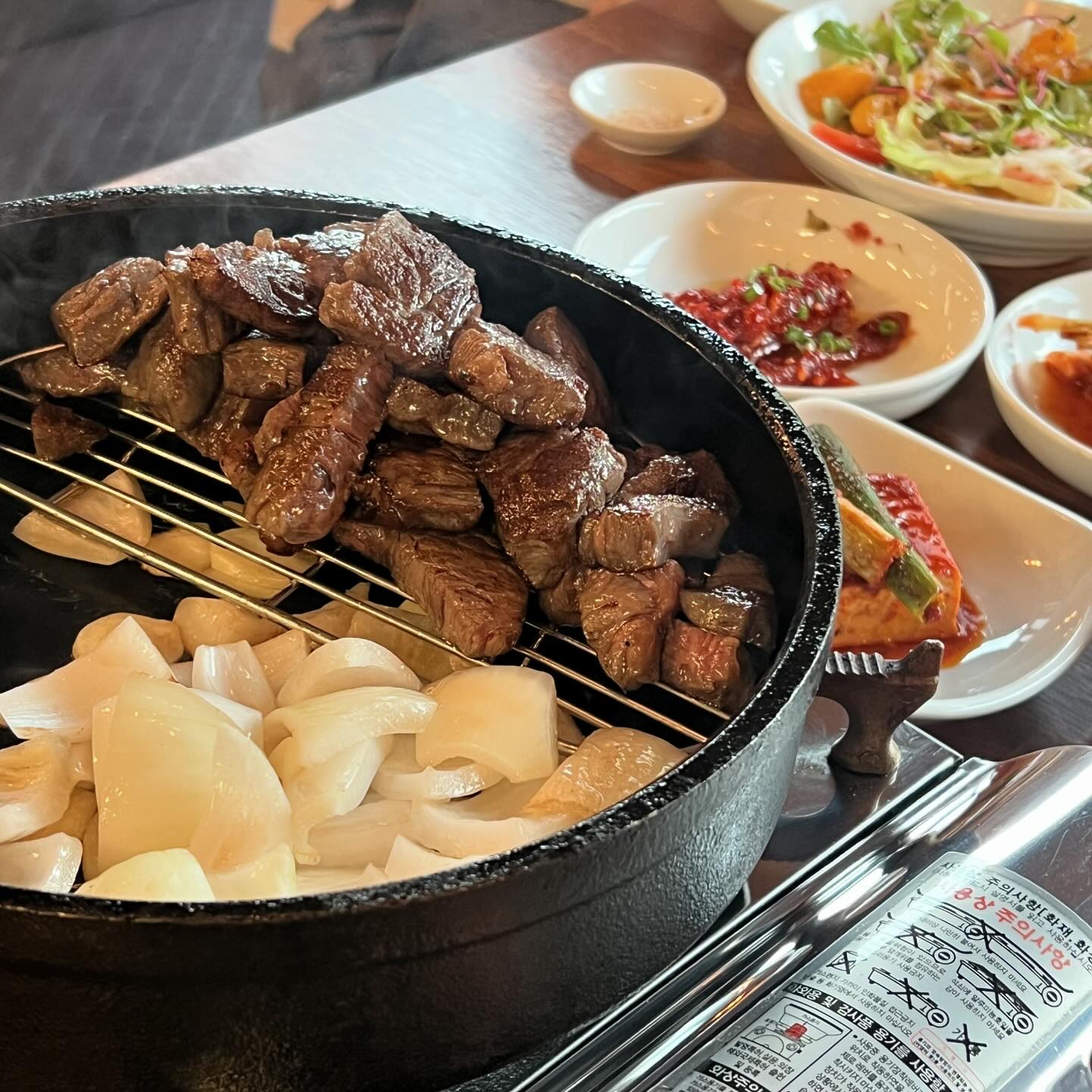 오빠 생일 주간❤️ HBD❤️

쉬는 날 알차게 먹으러 다님 ㅋㅋㅋ

이사 준비로 정신없고 힘드니

맛있는 걸 많이 먹어줘야해!

오빠가 좋아하는 소고기 냠🐷