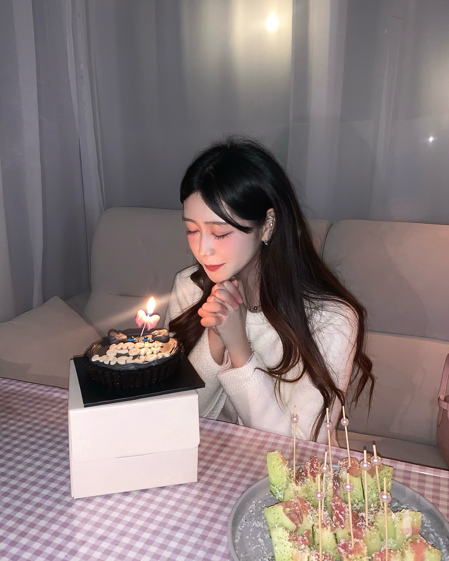 행복과 사랑이 가득한 생일 ! 🎀💗 #1008
축하두 많이 받구 경주여행도 가구 에버랜드도 가구 그냥 넘 행복했다,, 챙겨준 친구들 너무너무 사랑해 ♥ 🧚✨!!! 
축하해주신 모든 분들도 감사드려요 ㅎㅎ🎂🎉🤍🤍