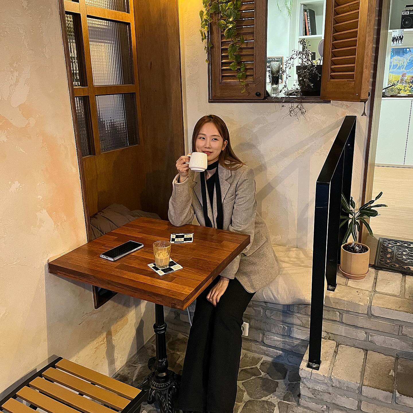 ⠀⠀ ⠀⠀⠀⠀⠀⠀ ⠀
⠀⠀⠀⠀⠀ ⠀ ⠀⠀⠀⠀⠀⠀ ⠀

예쁘다 콘치🤎
⠀⠀ ⠀⠀⠀⠀⠀⠀ ⠀
⠀⠀⠀⠀⠀
