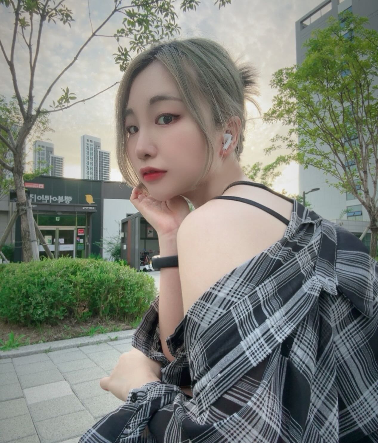 _
다들 이번 연휴 잘 보냈는지요-?
너무나도 더웠던 이번 추석.. 난 가을만 기다려🥲