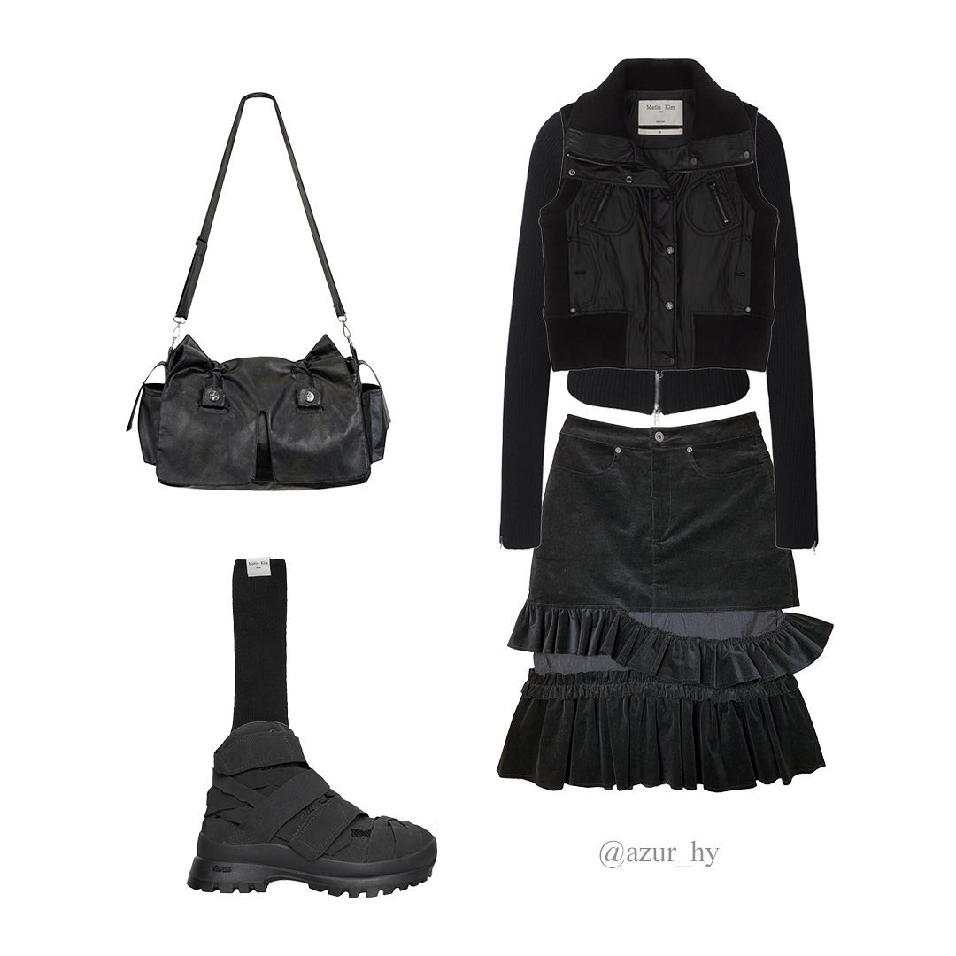 🖤🖤

#lookbook