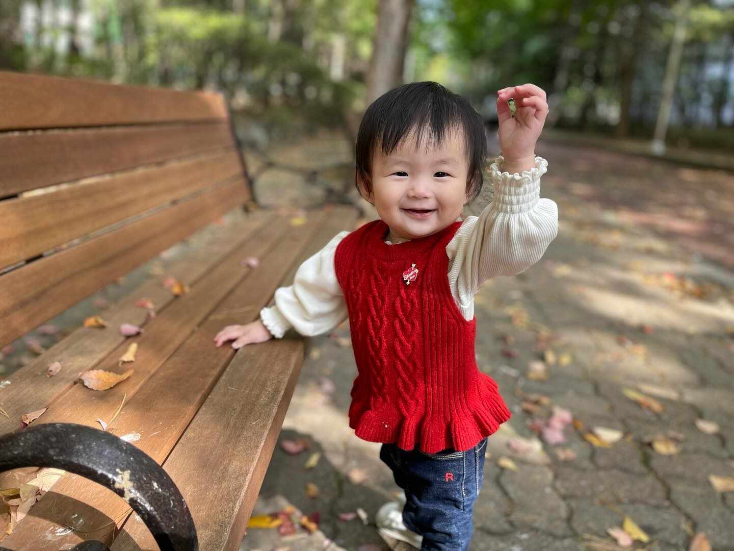 문센가는길에 📸🍂 #낙엽길
아장아장 걸으니 윰차거부 🫥