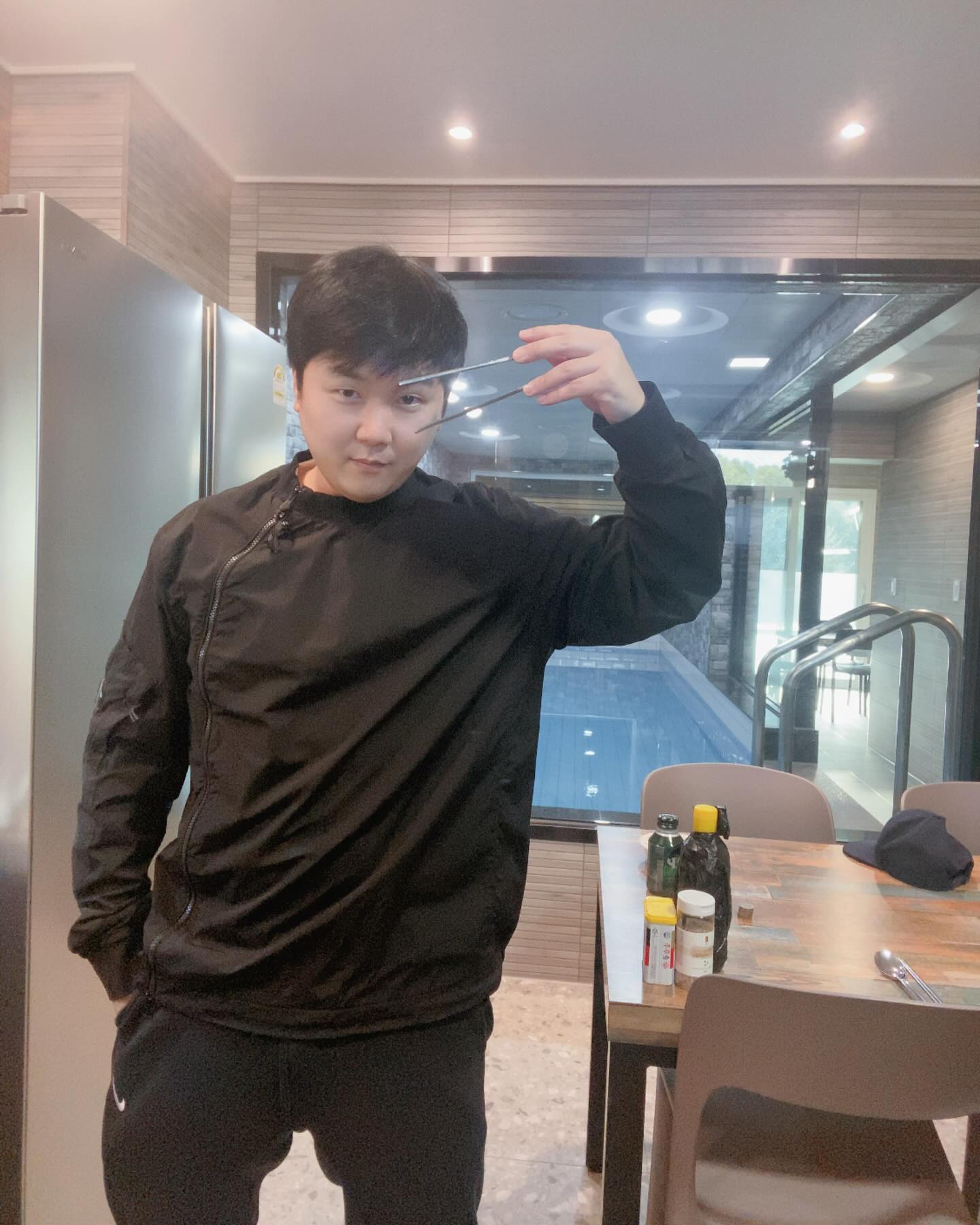♥️🩷❤️🧡💛💚🩵💙💜🖤🩶🤍🤎💕
열받게 내가 아주 분노하는 세레머니까지 했네??ㅋㅋㅋㅋㅋㅋ 🔥