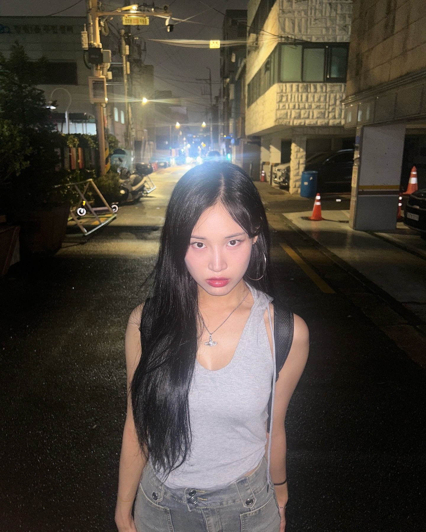 흥 레인부츠 신었는데 비 안 온 저녁
.
.
peripera_official
제발제발제발 잉무글 6호 플필업뎃 돌려주세요
제 인생템테레템템 (;´༎ຶٹ༎ຶ`) 제발 .. 🙏🏻