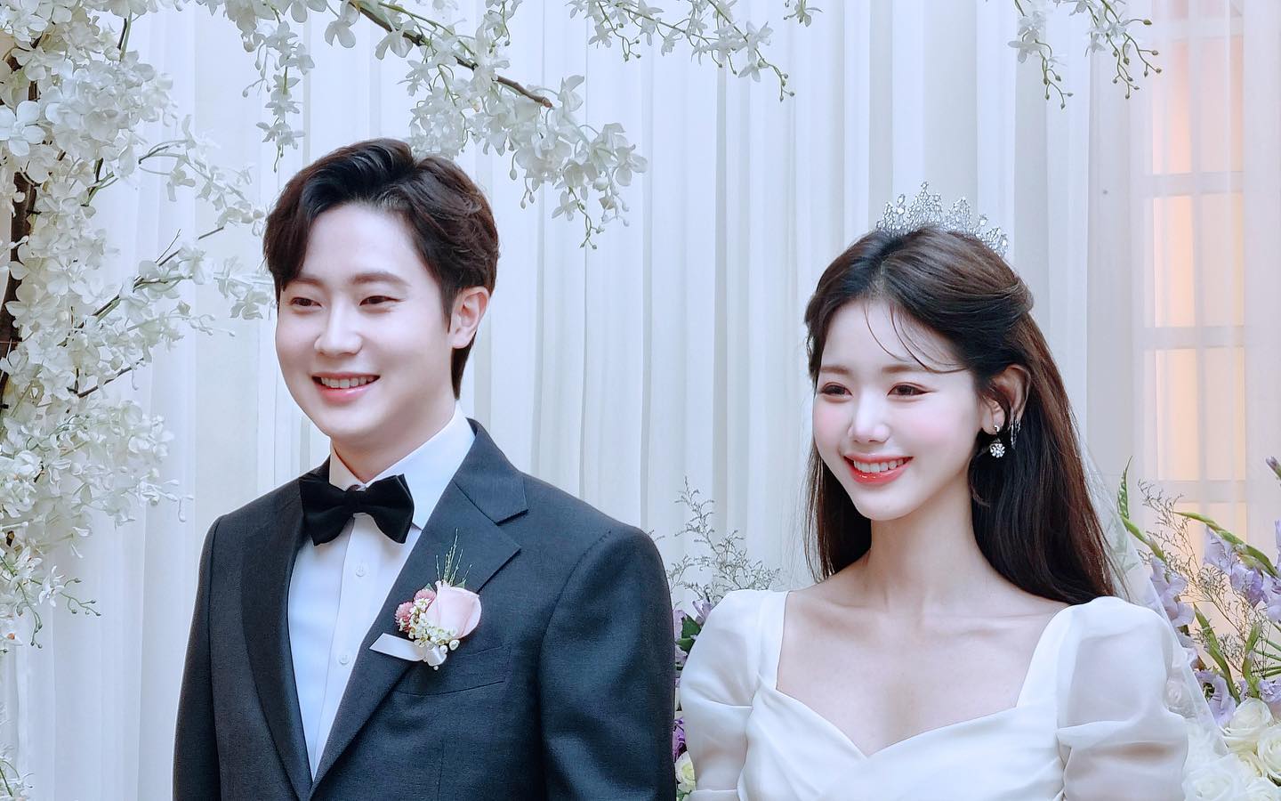 .
입꼬리 고정 🧷
#라루체#명동차루체#라루체결혼식#겷혼식#🩵