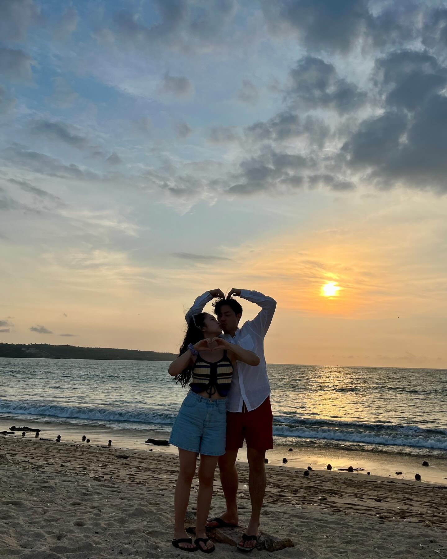 🌸Honeymoon in BALI🌸
ep.2 네버 엔딩 물 놀이 ㅋㅋㅋ 살이 조금씩 타기 시작😂