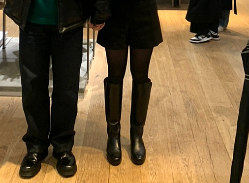 [쿠에른 프라하 10 니하이 부츠] 편안함과 예쁨이 공존하는 롱부츠