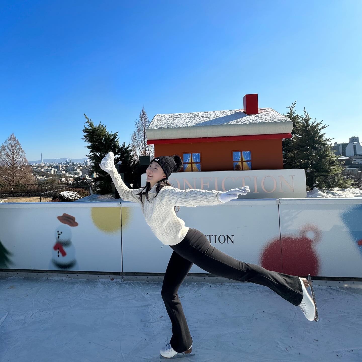 😎⛸️ 2024 #아이스링크 #그랜드하얏트서울아이스링크 #겨울안녕 #피겨 #피겨스케이팅 #성인피겨 #서울아이스링크 #그랜드하얏트서울 #figureskating #취미부자 #취미피겨 #스케이트 #skating #iceskating #seoul #フイギュアスケート