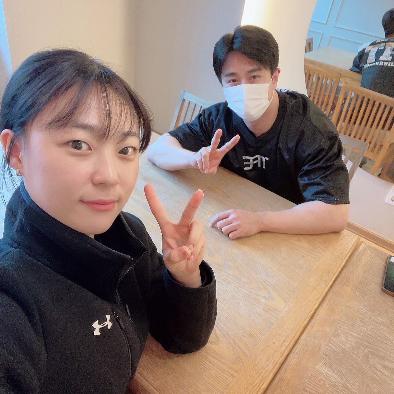 철산점 베스트 1:1 케미는~?
1:1 면담 진행 완료했습니다!
트레이너 지식 공유와 스몰토크까지💕
앞으로의 철산점 케미도 기대해주세요🥺