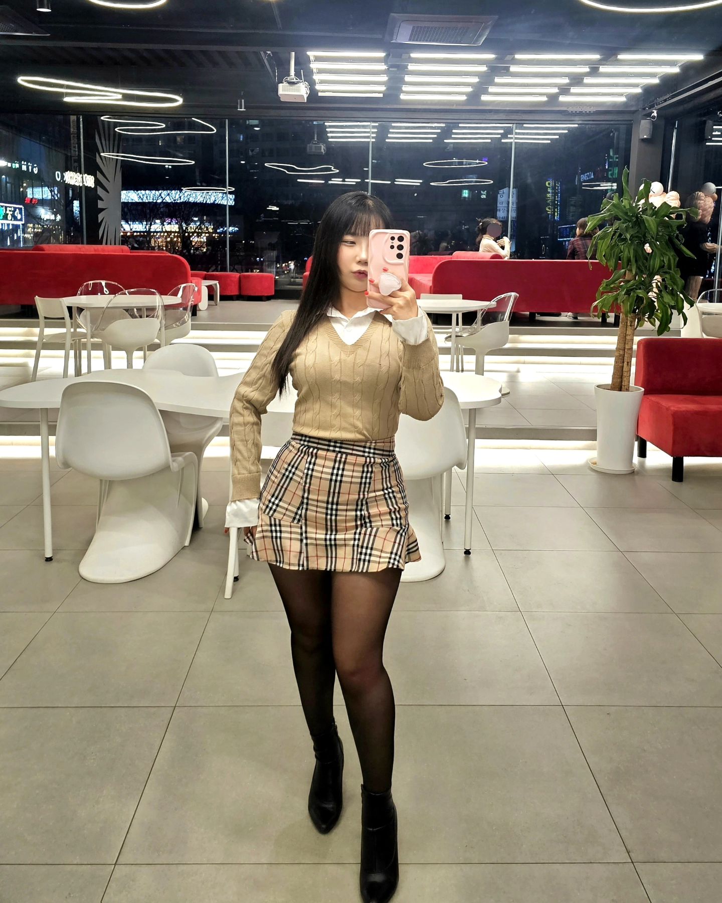 School look❤️❤️

졸업한 지
몇년됐더라....🤣