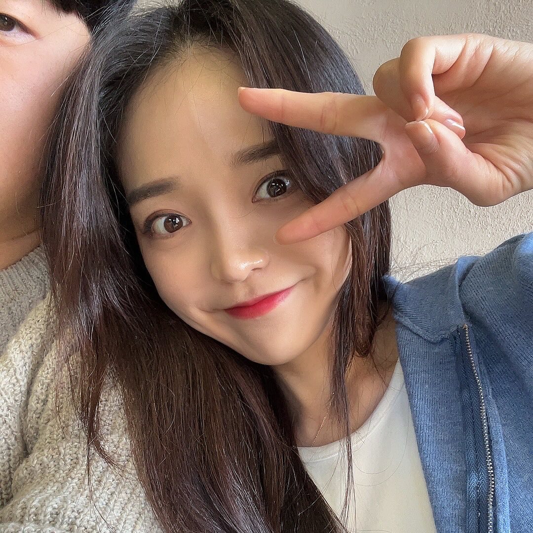 해삐 뉴 이어! 어서와 24년🤍
⠀
#24년 한 해도 다들 행복한 일 가득하길🙏