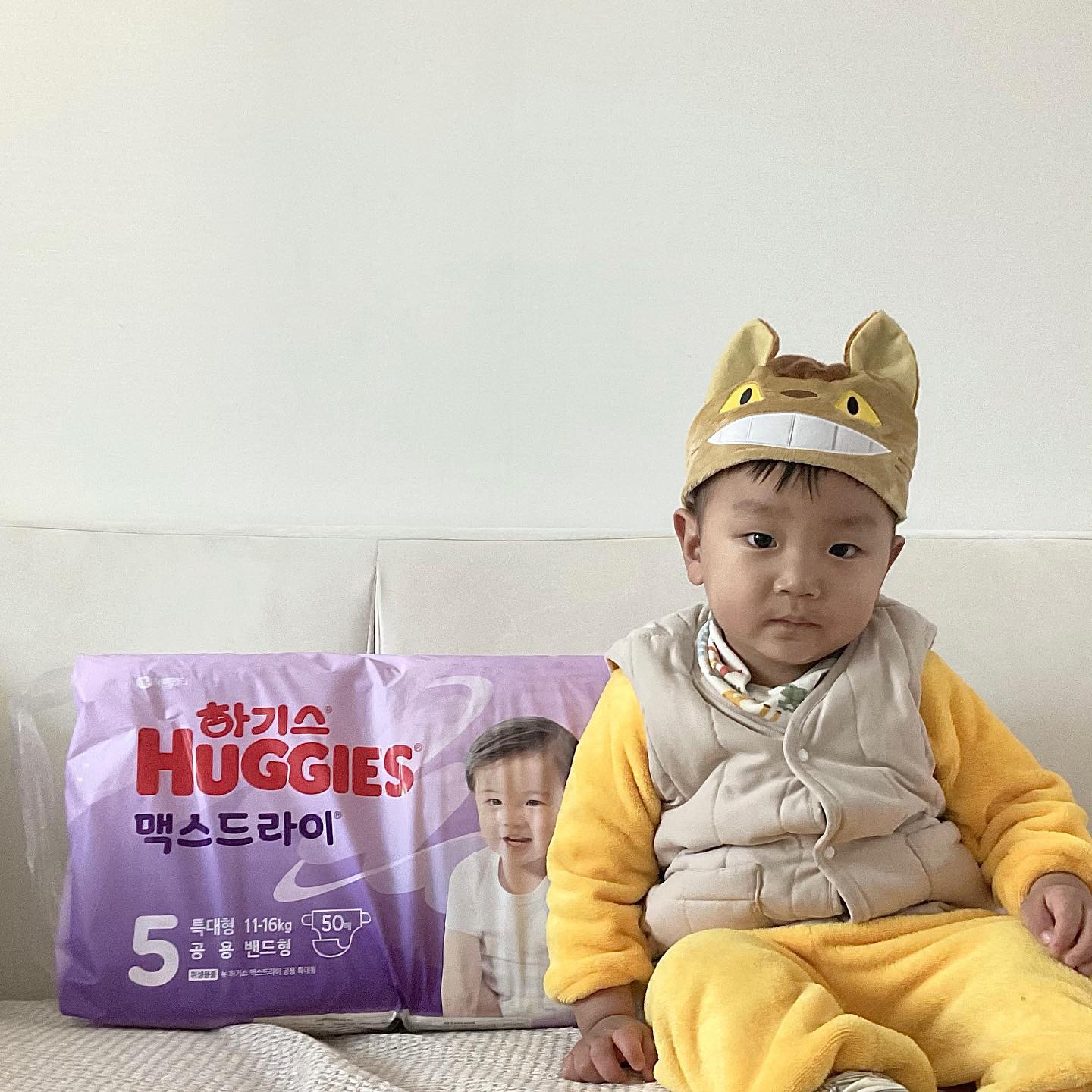 #제품제공 huggies_korea huggies_maxdrylab 

기저귀는 아묻따 #맥스드라이 🌷

높은 흡수력과 샘방지 기술이 만나
씩씩이 신생아시절부터 제일 많이 썼던 맥스드라이

밤기저귀로 맥드만 있으면 기저귀 발진 없이 
보송보송 궁딩방디로 든든 기저귀🫶🏻

찍찍이 밴드로도 활동성 많은 장꾸아들
궁둥짝 잘 잡아주는 튼튼 기저귀에요👶🏻

🏷️tag 
#하기스기저귀 #하기스 #밤기저귀추천 #아기기저귀추천 #국민기저귀 #하기스맥드

📌위 포스팅은 하기스로부터 물품을 무상제공 받아 작성된 게시글입니다.