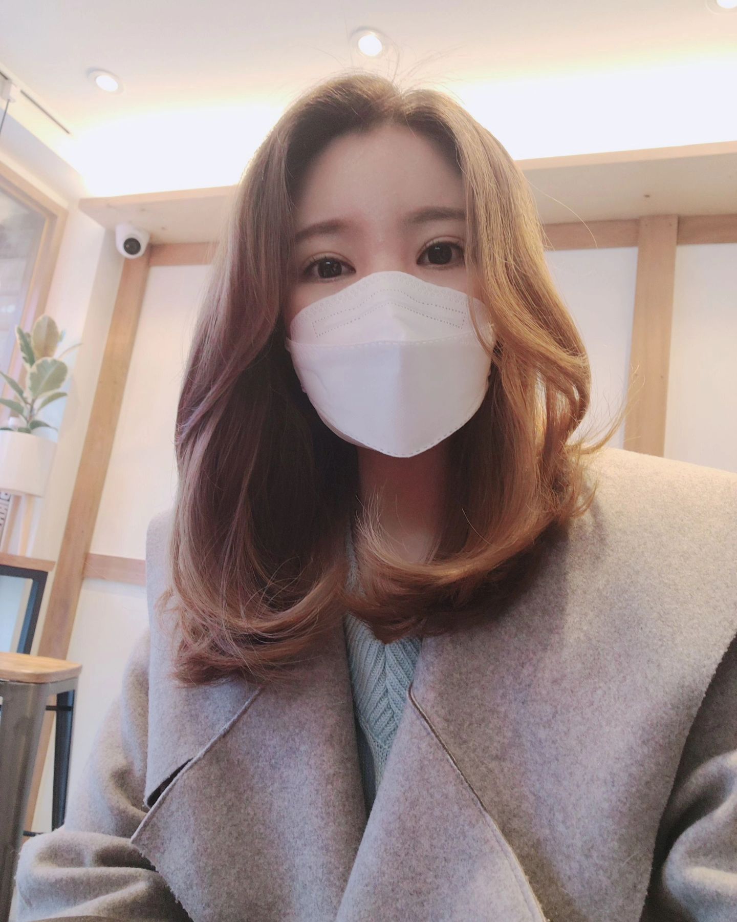 요즘 나 스트레스 받고 구내염에 몸 안 좋고 
왜 자꾸 아프니, 스트레스가 많니? 해서

둘이 점심 먹고 오빠랑 마사지 받았더니
아픈데 시원 개운함!! 같은 직업이라 이해 해주는건
역시 내편 밖에 없어❤️ 

담주는 오빵이랑  1주년인데 뭘 선물 해줘야 할까
고민중~~ 남자들 선물 어떤게 괜찮을까요?

#마사지는시원해
#벌써1주년 #선물고민중
#울오빠밖에없네❤️
#인스타안해서못봄