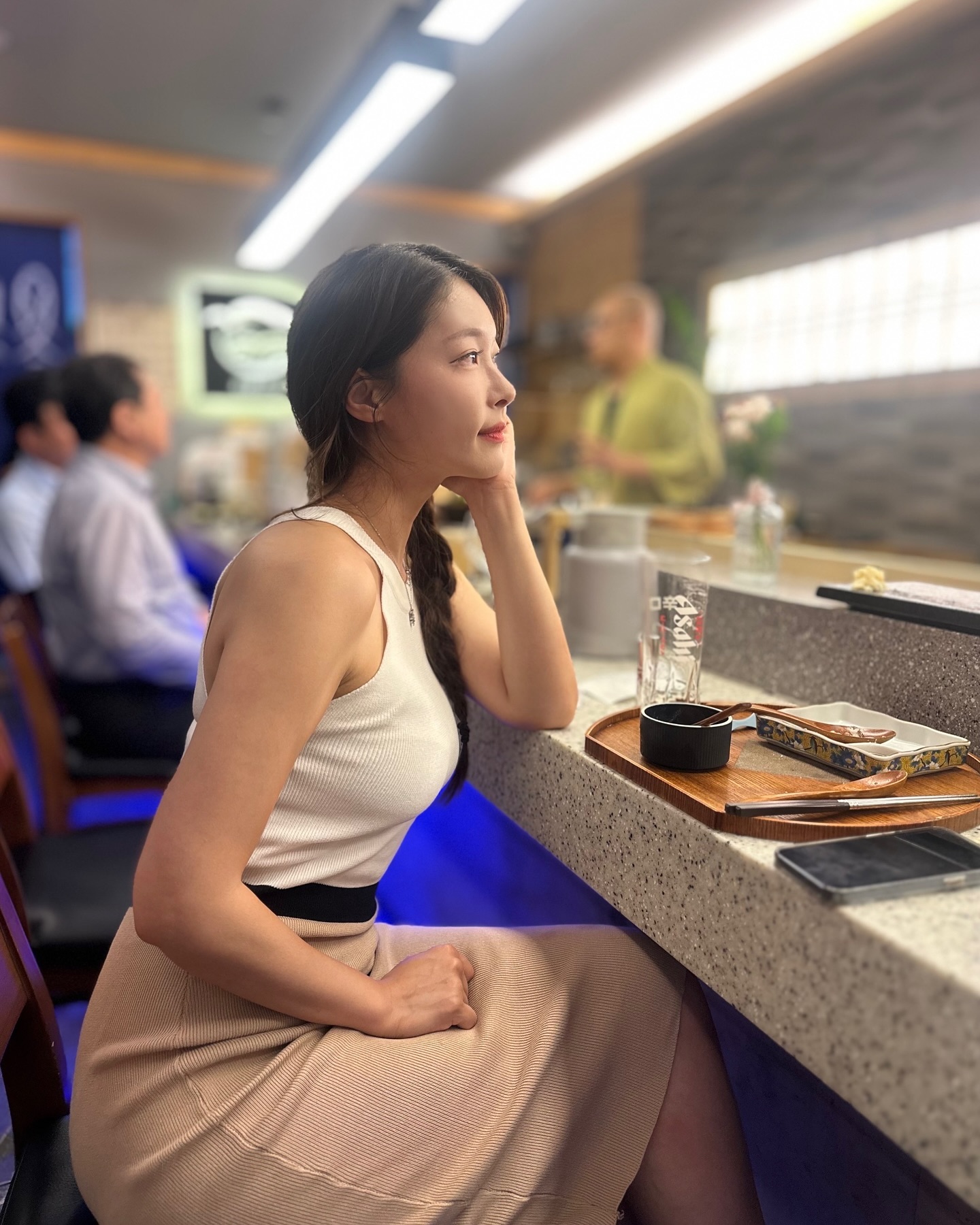 #일산보길도 pak770810 
아니 이렇게까지 하시는 이유가 있으실거 아니에유,,
거의 모든 스시에 우니가 얹어져 나오는
일명 #우니퍼주는집 일산 보길도
여기저기 많이 가봤지만 이런 곳은 진짜 처음,,
그래서 내돈내산 재방문했자나요,,,🥹
여기는 시즌 별로 와줘야돼요,,
그때그때 맛있는 생선만 모아서주시거든요🥹🥹
감동의 연속이었던 일산 보길도,, 
추석에 또 갈게유 쉪님,,🥹🤍