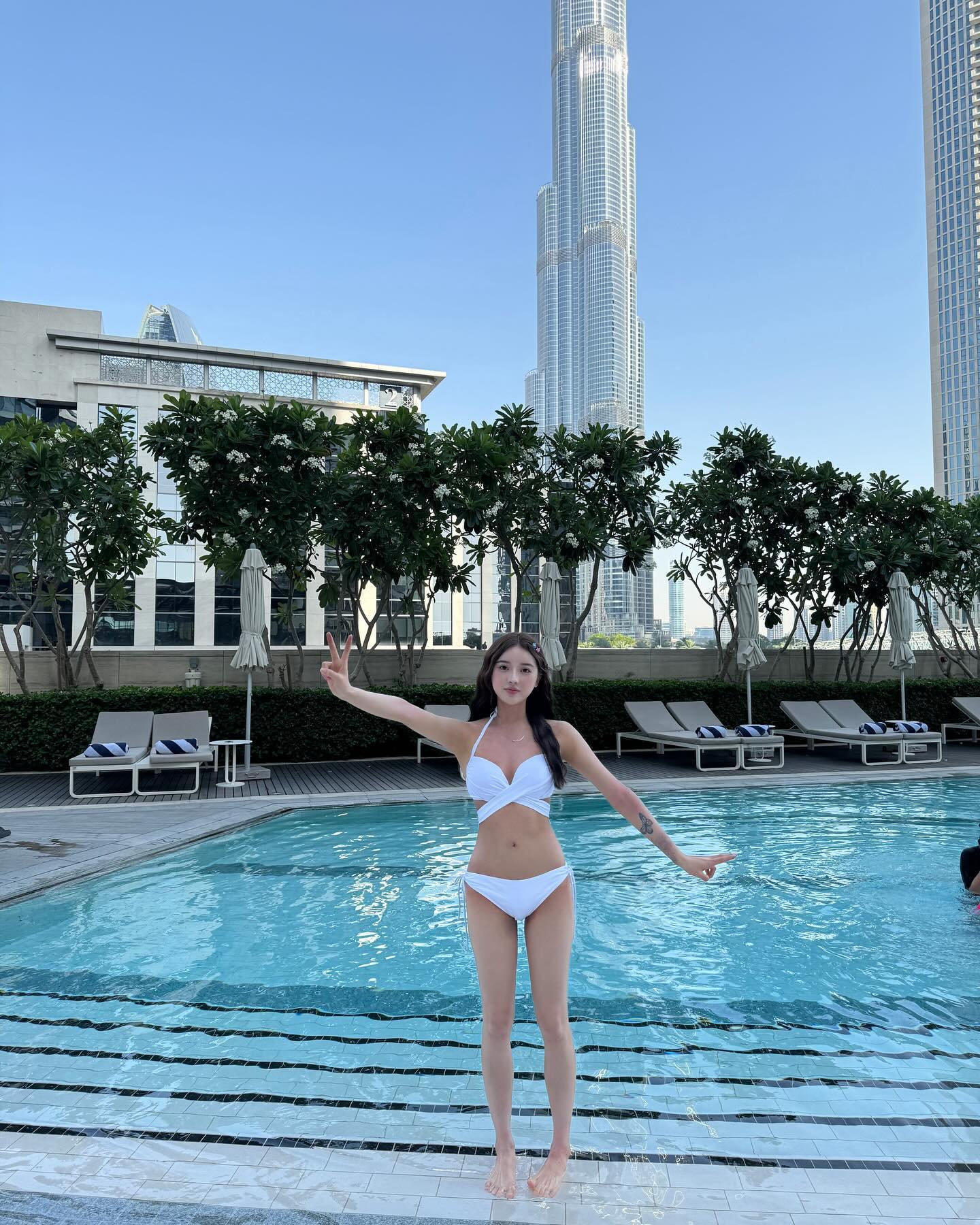 유교걸 인생 첫 비키니 👙