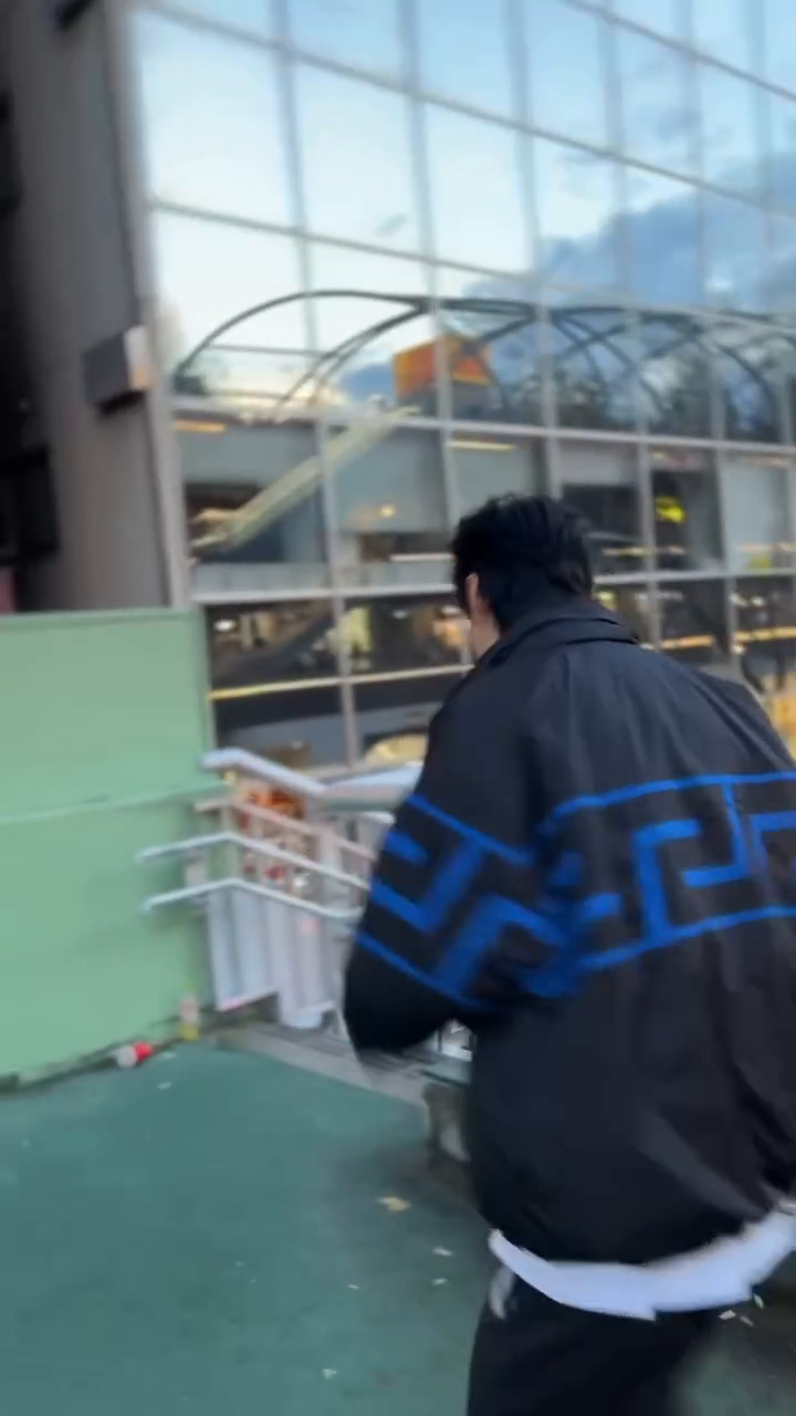 Tokyo 🇯🇵 .zip