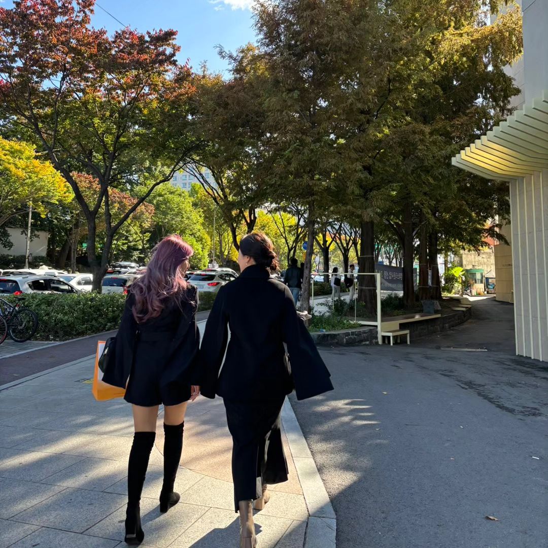 .
.
.
.
지이이ㅣ이인짜 힘들었는데
너가있어 다행😘🤭
