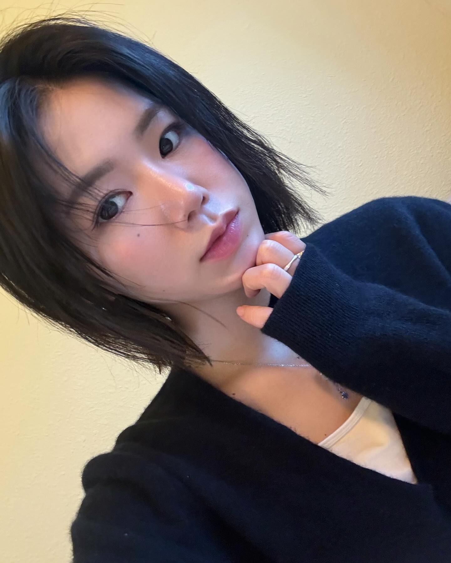 스토리 좋아요가 너무 많네? 감사합니다 뀨🩵