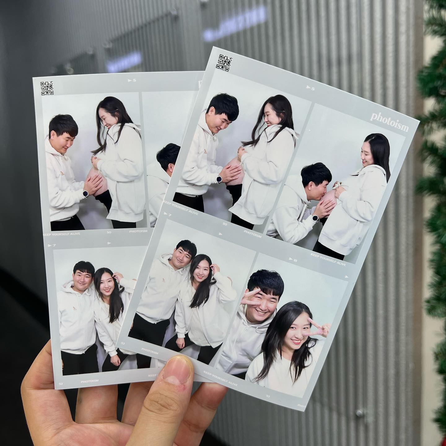 D-1
오늘은 내인생 마지막 D라인🤰
데이트를 위해 하루 일찍 휴가쓴 남푠이랑 마지막 만찬 즐기고🥩🍝
뭐라도 사주겠다고 백화점 돌아다녔는데 살게없어서 츄리닝맞춰입고 사진찍기❤️📸
둘째좀 키워놓고 다시 폭풍쇼핑해줄게😎
#출산전날