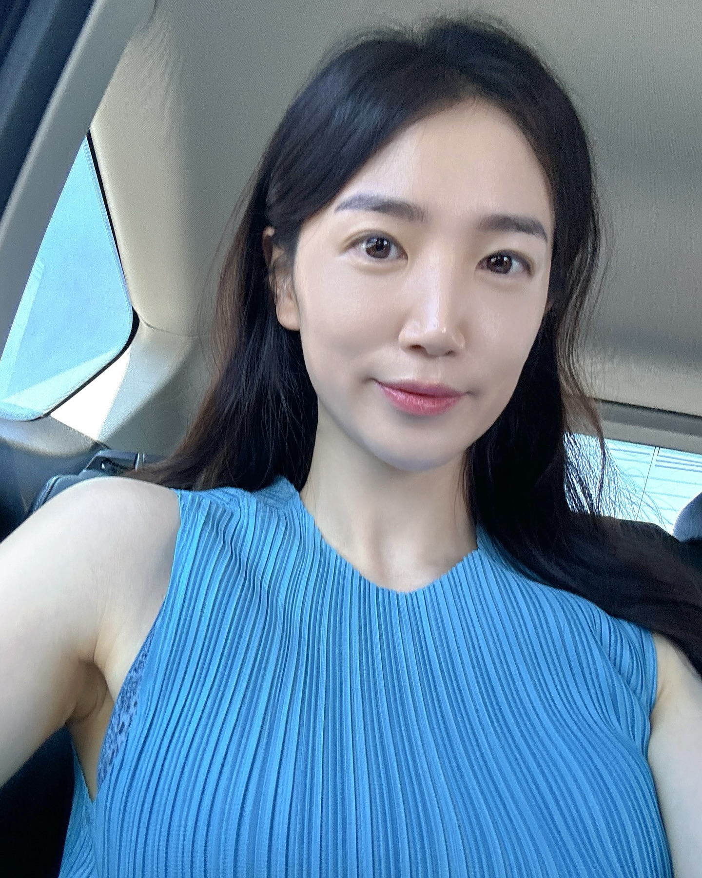 아빠 일보는동안 수아랑 단둘이 하루종일 외출한 주말😆
피드올리는게 뭔가 오래걸리고 부담스러워서 손이 안가는 요즈음. 그래서 못올린 사진이 수두룩빽빽. 어디서부터 잘못된거지🤫