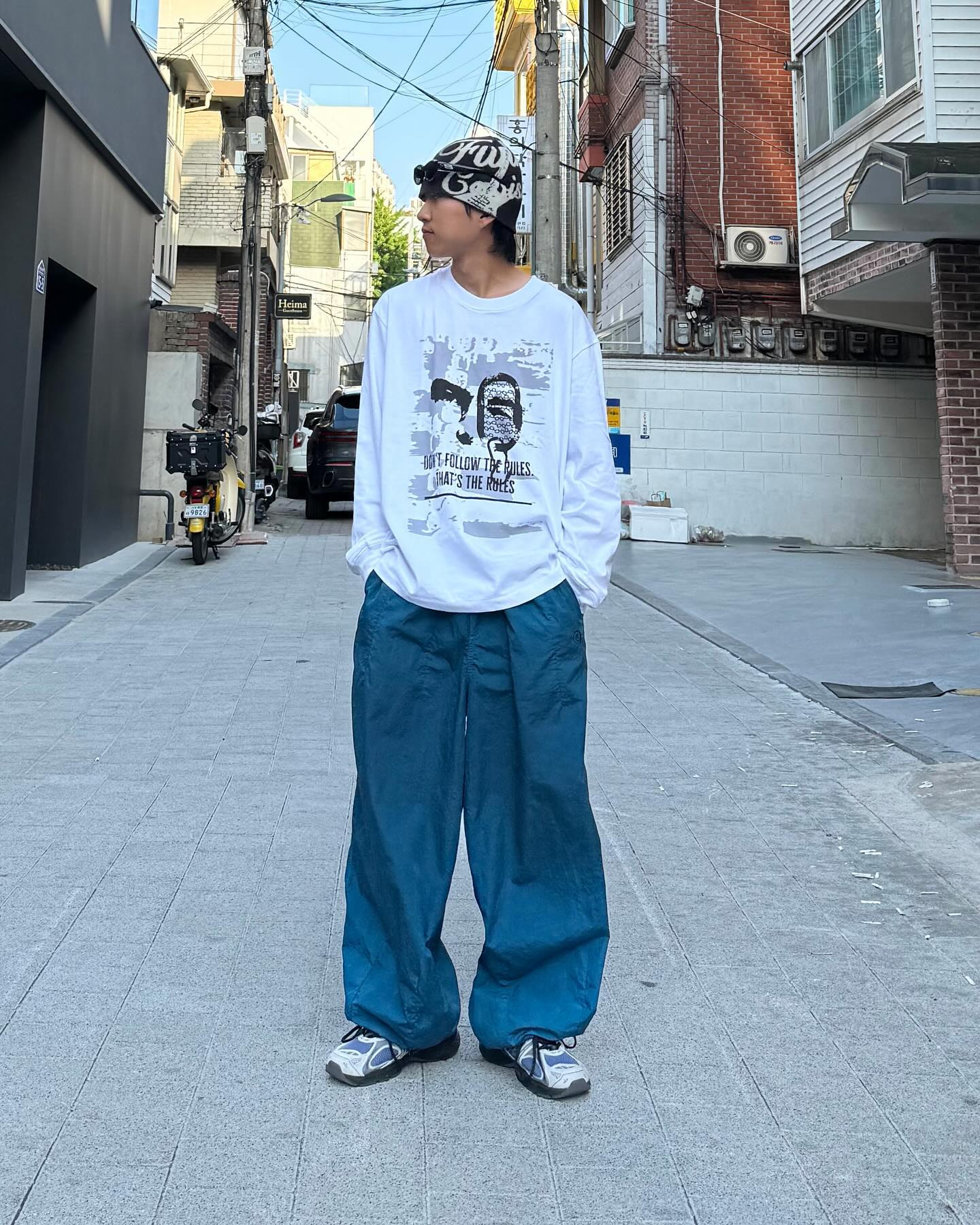#협찬 포카리맛 코디🧊

nowohclothing 에서 “Monocle Chain L/S Tee 1 size"를 제공받았습니다❕

#nowoh #롱슬리브 #봄코디 #여름코디