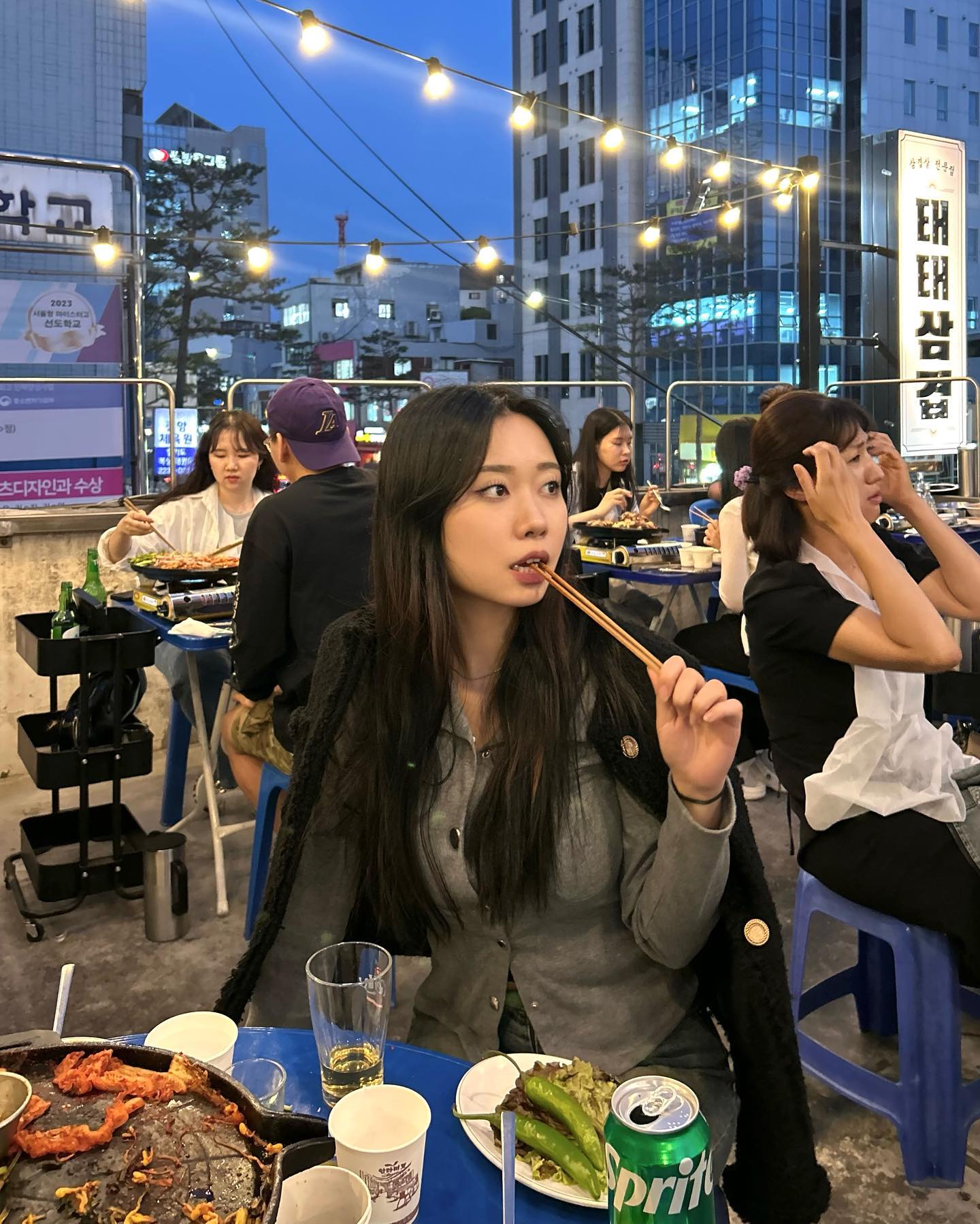 옥상 야장 미쳣다고