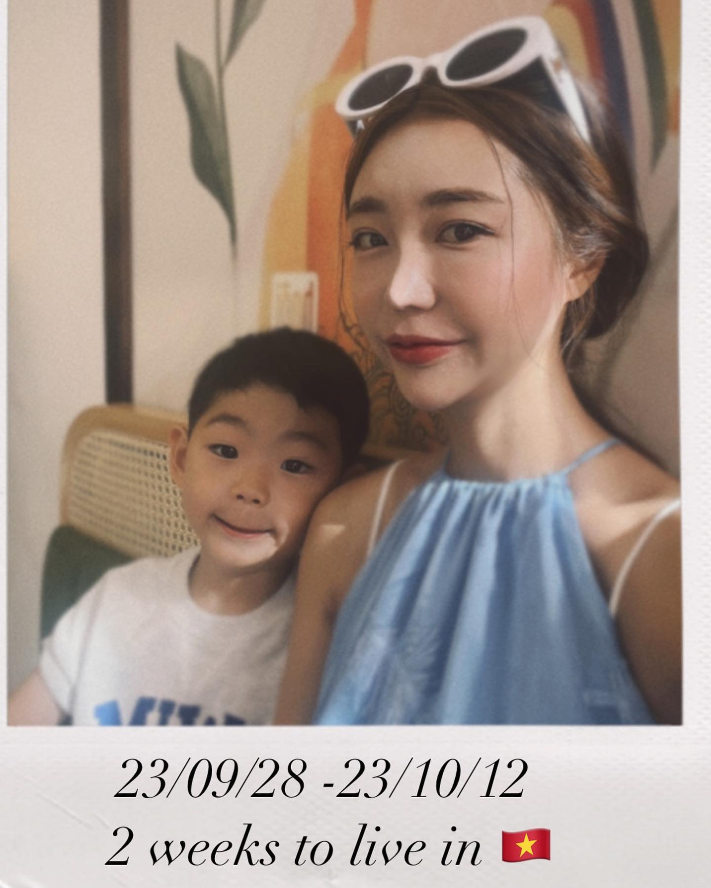 왜 내사진은 없어? 한마디에 호다닥😖
2달만에 다시온 베트남 너무 행복했던 2주, 
한달살기 도전해봐야지 🫶🤍
여름바라기 우리💛 차라리 동남아로 1년만 유학을...(?)
너와 함께라면 어디든지 
근데 수박뺐어 먹었다고 그렇게 째려보기있....는거니.....
으누 사랑해 내 소중한 보물 I love youuuuu🌴💕

#해외여행#🇻🇳#2주살기#여름휴가#명절휴가#6세아들