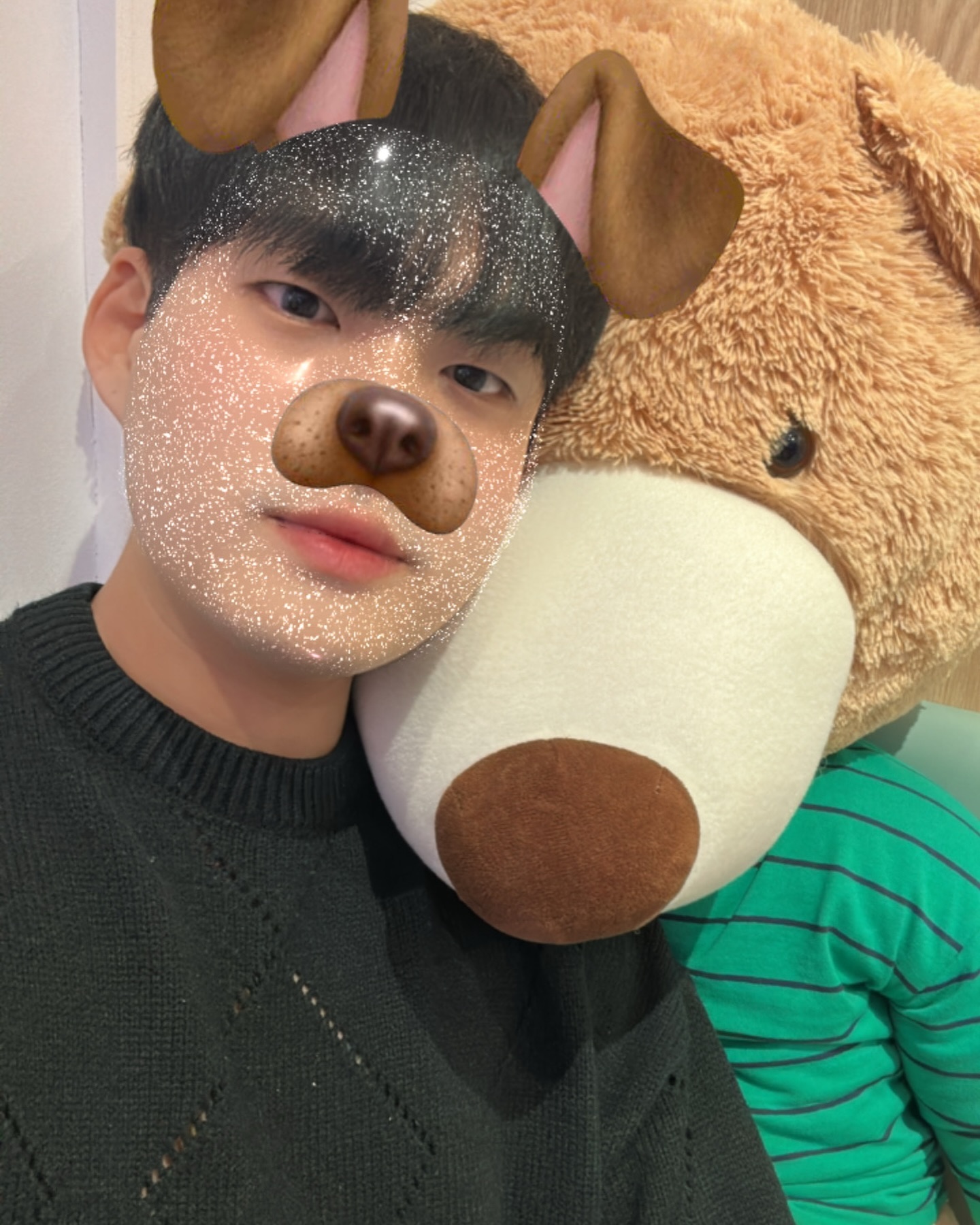 #첫줄
내 친구 곰탱이🐻
.
.
.
#오이도 #카페 #곰
#좋반 #좋아요반사