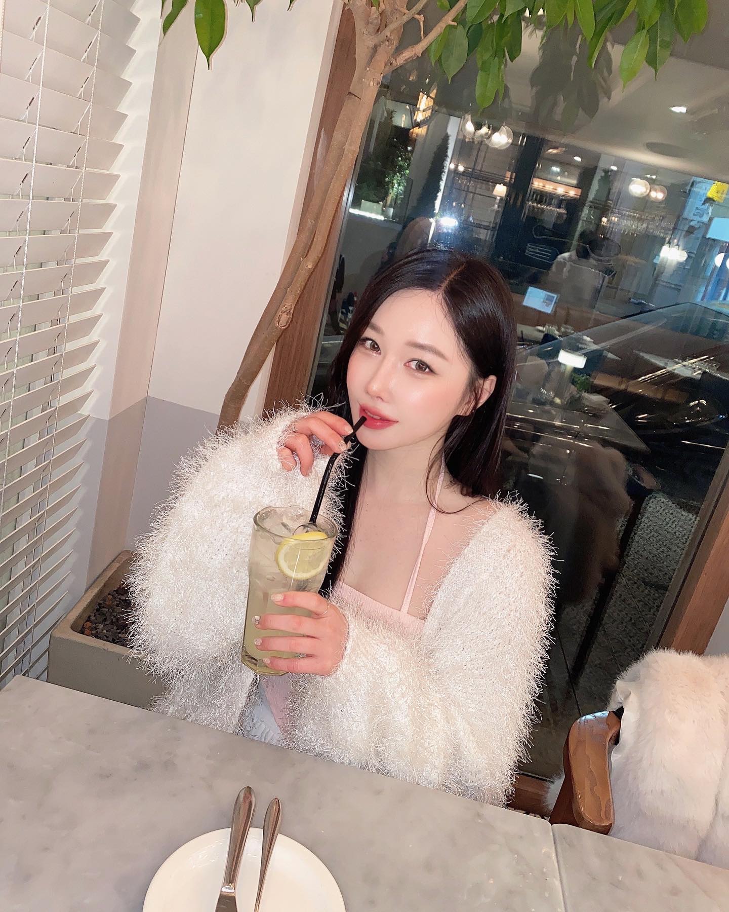 이게 벌써 또 언제야 🫨

.
.
관자요리 또먹그싶땨..🤤
#페어링룸 #포토그레이
#청담맛집 #청담