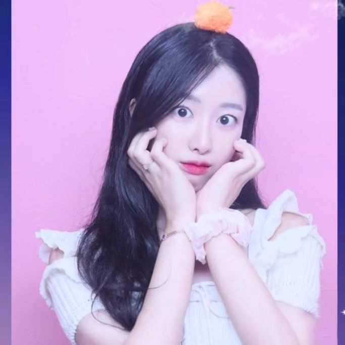 💖행복 가득한 추석 되세용🥰🥰

저는 추석맞이 타오바오 쇼핑🎁🎀했어욤✨️✨️
(10월까지 못참고 장바구니 비운거 남편한테 비밀..!)

🧸메이크업은 2과제 시대메이크업까지 열심히 배웠구💄
수원에서 있을 북키즈콘페어 준비하구있어용😵‍💫

메이크업 배우고있는 사진을 올리고싶지만..!
예쁜 메이크업이 아니라 분장느낌이어서
인친분들의 안구보호를 위해 올릴수없뜸니다😆

엄청 긴 추석연휴에 다들 뭐하시는지 궁금해용💕💕

.
#히나뷰티#셀카#셀피#네컷사진#추석#신혼부부#쀼#추석쇼핑#셀기꾼#셀카그램#셀피그램#일상스타그램#일상