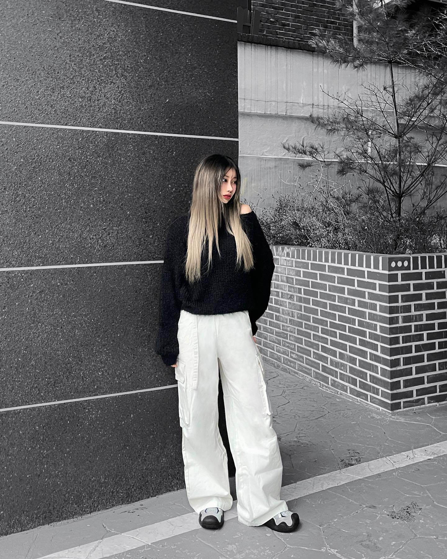 #광고 예쁘구 힙한 바지는 바잉몰 !👖
제가 착용한 제품은 코벨 밴딩 스트랩 와이드 카고 팬츠에요••♥
바잉몰은 365일 무료배송🤍

buyingmall
#buyingmall #바잉몰
#쇼핑몰추천 #여성의류쇼핑몰 #데일리룩