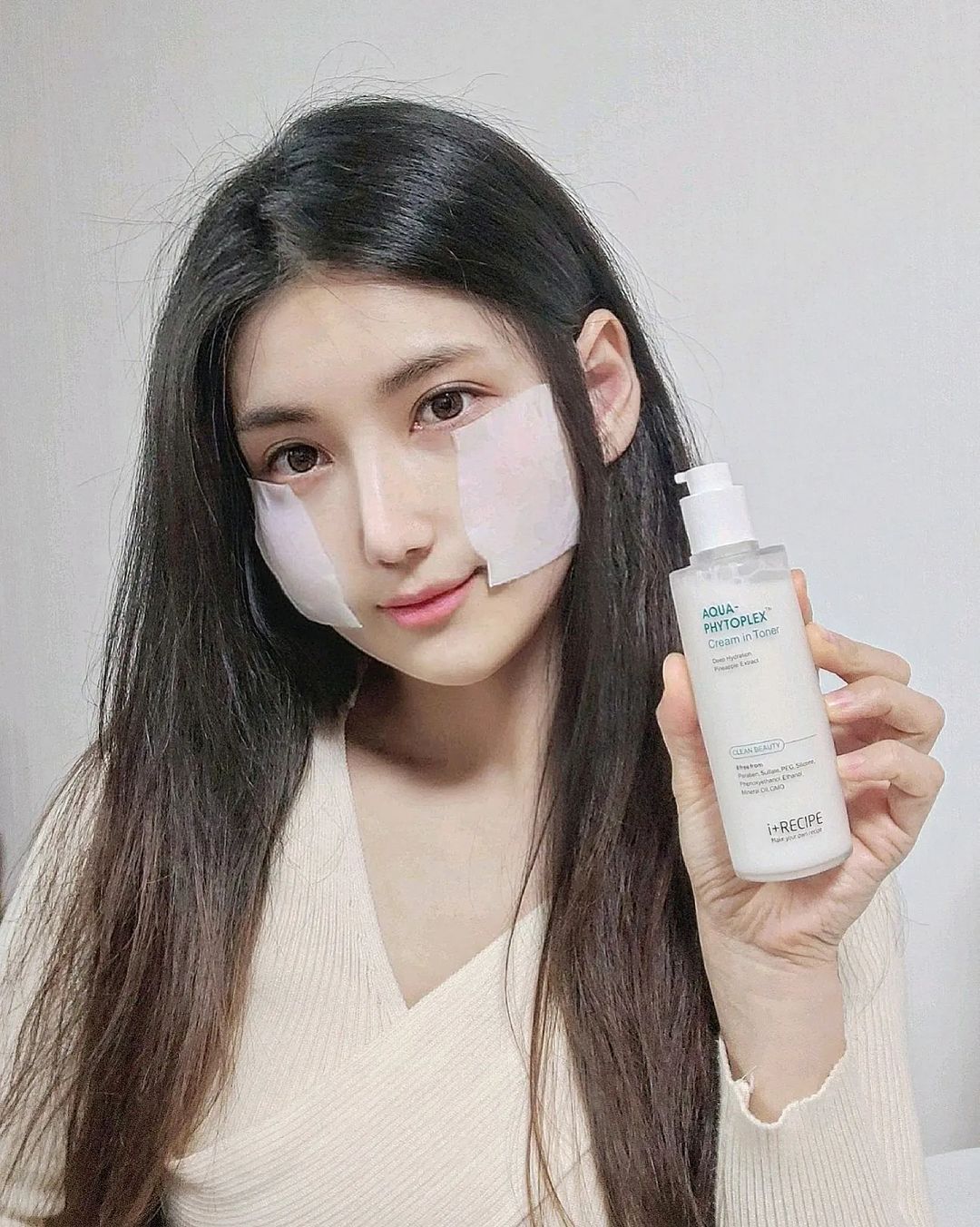 츄츄럽 on Instagram: “#광고 지만 예민한 나의 #피부관리비결 두근두근방송사고 웹드라마에서 임나영이 사용한 제품이 궁금했는데 #아이레시피 라는 동물 실험을 배제한 비건 제품으로 클린