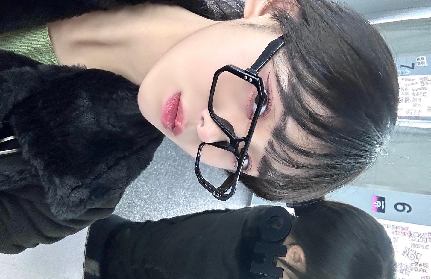 므쨍이 안경🕶