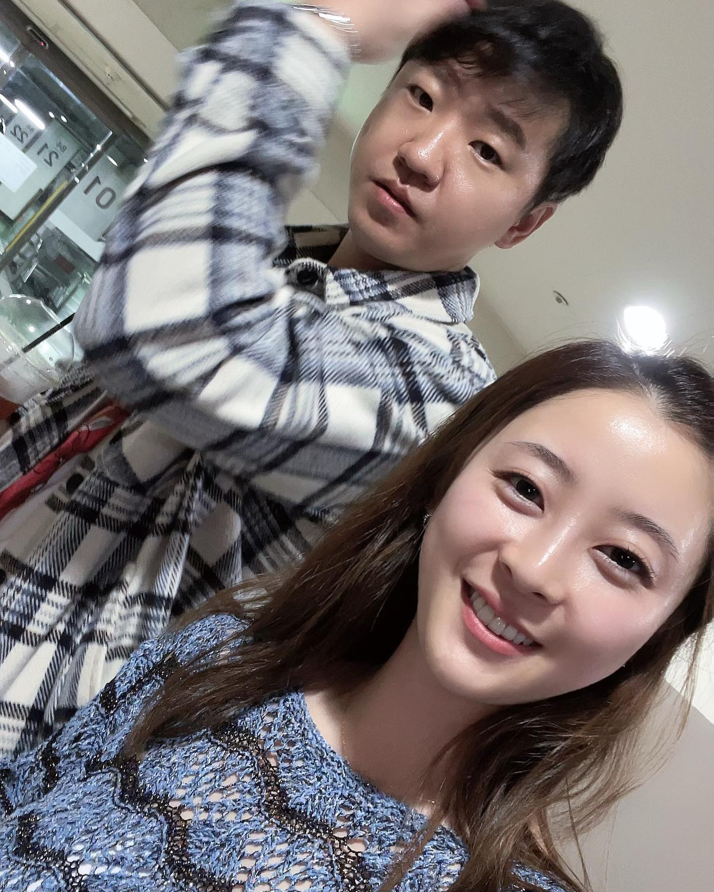 불광동에 뜬 #보름달2개 
오랜만에 #영화데이트#❤️
아이언맨을 좋아하는 아저씨
#주말#끝#🫠
