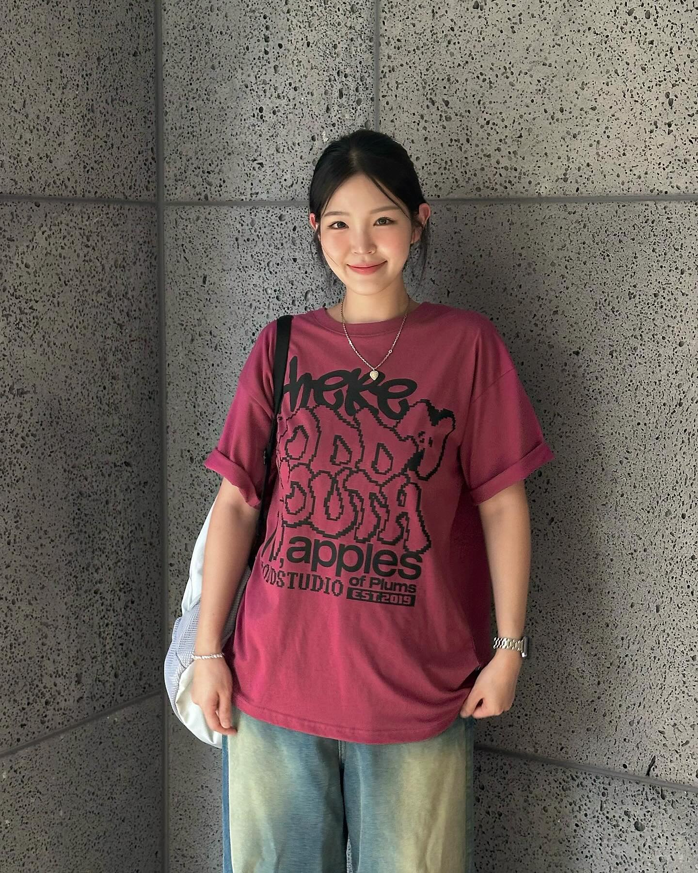 자두자두색 이뻐라😙💗

#gift oddstudio_crew oddstudio_official