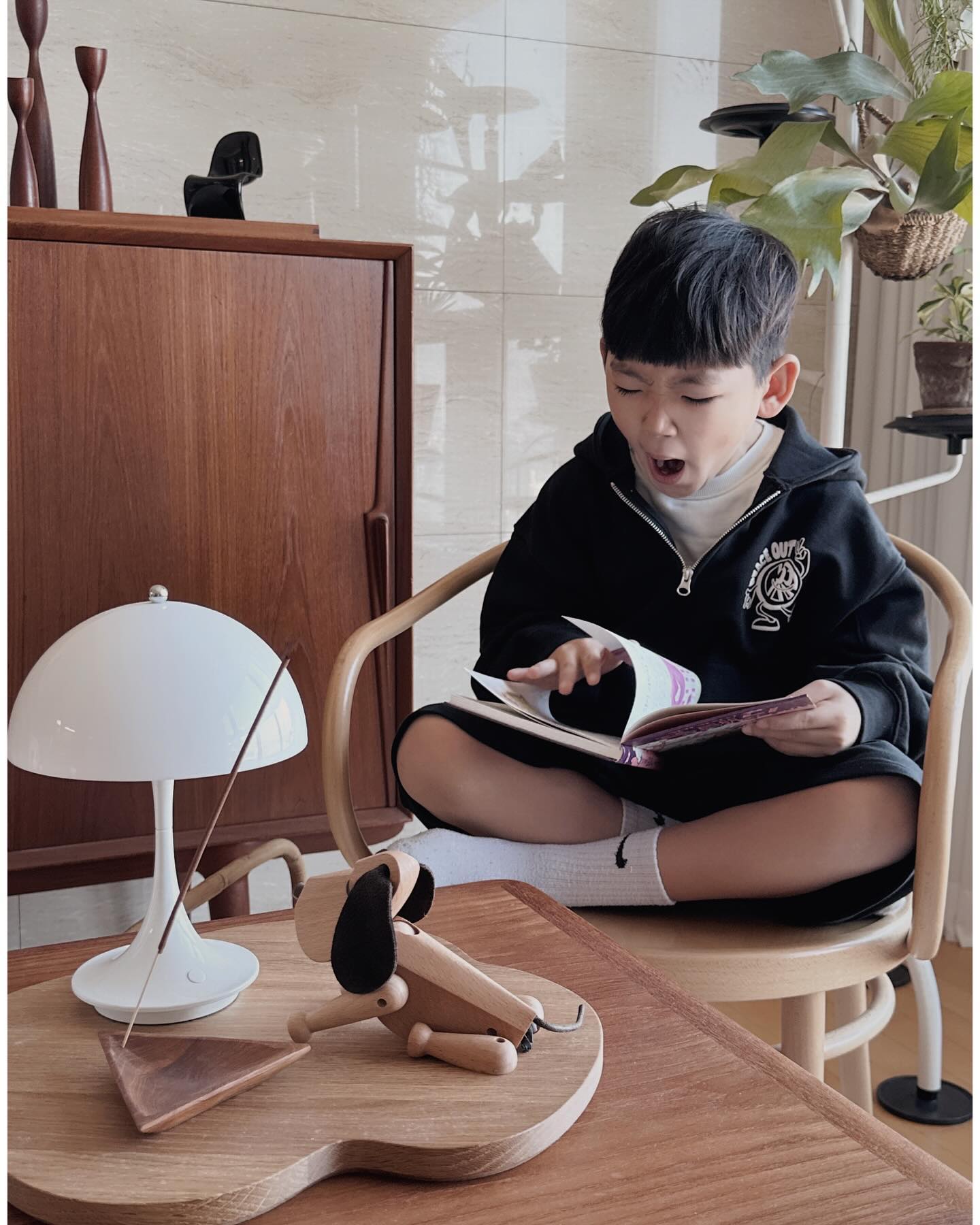 _
형아가 하는건 죄다 따라하고 보는 4살 터울 동생은 같
은 옷을 입은것만으로도 아주 기분이 좋다 국내 사이트
만큼 편한 베이비샵 직구로, 장바구니도 가득가득 몰로
에서 예쁜 커플 수영복도 맞춰 입혀야지 엄마눈에는 형
제룩이 제일 예뻐👦🏻👶🏻 

🏷️ 베이비샵 직구 | 몰로Molo
⠀⠀ ᴛʜᴀɴᴋs ᴛᴏ babyshop 
⠀⠀⠀⠀⠀⠀⠀⠀⠀molo

#베이비샵 #베이비샵직구 #아이가사는집 #몰로 #molokids 
#molo #mazz후드스웨트셔츠 #Add스웨터반바지 #형제룩