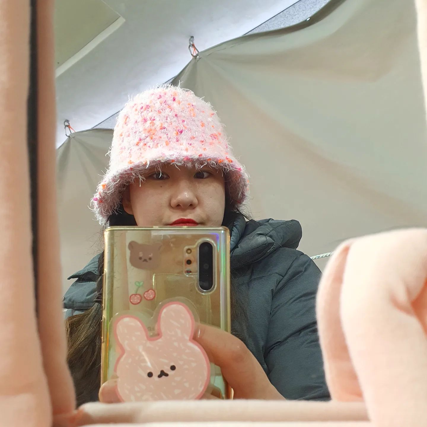 춥고 추운 날 ,,
.
#플리마켓 #핸드메이드 #거울셀카 #셀스타그램