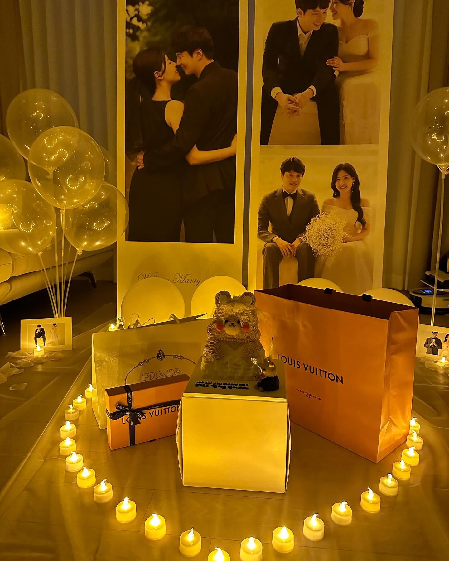 나의 처음이자 마지막 프로포즈💍
당직하느라 생얼에 추리닝으로 받았지만 감동의 눈물 살짝 흘려준 건 비밀로 해주라🫢 가방도 고마워 잘쓸게👜
내 대답은, 당연히 yesssssss!!!💙