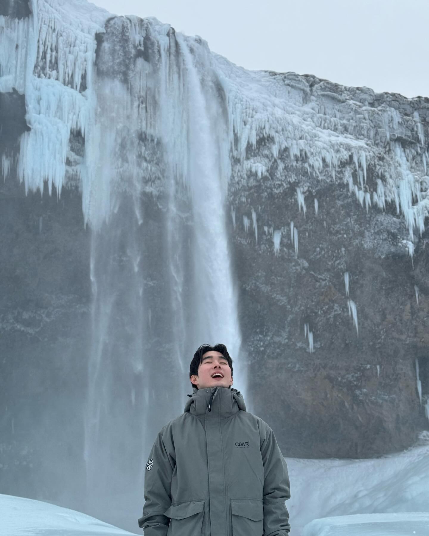 아이슬란드🇮🇸
셀야란즈포스 폭포🌊

#아이슬란드폭포 #셀야란드포스 #icelandwaterfall #seljalandsfoss