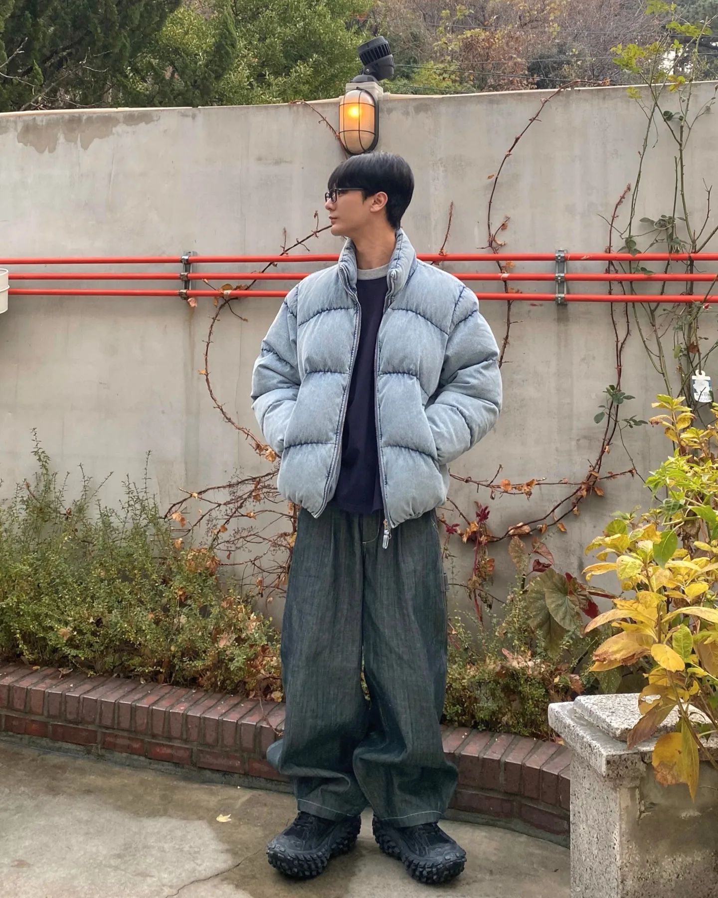 안경쓰는게 이르케 어색하다니..🤓