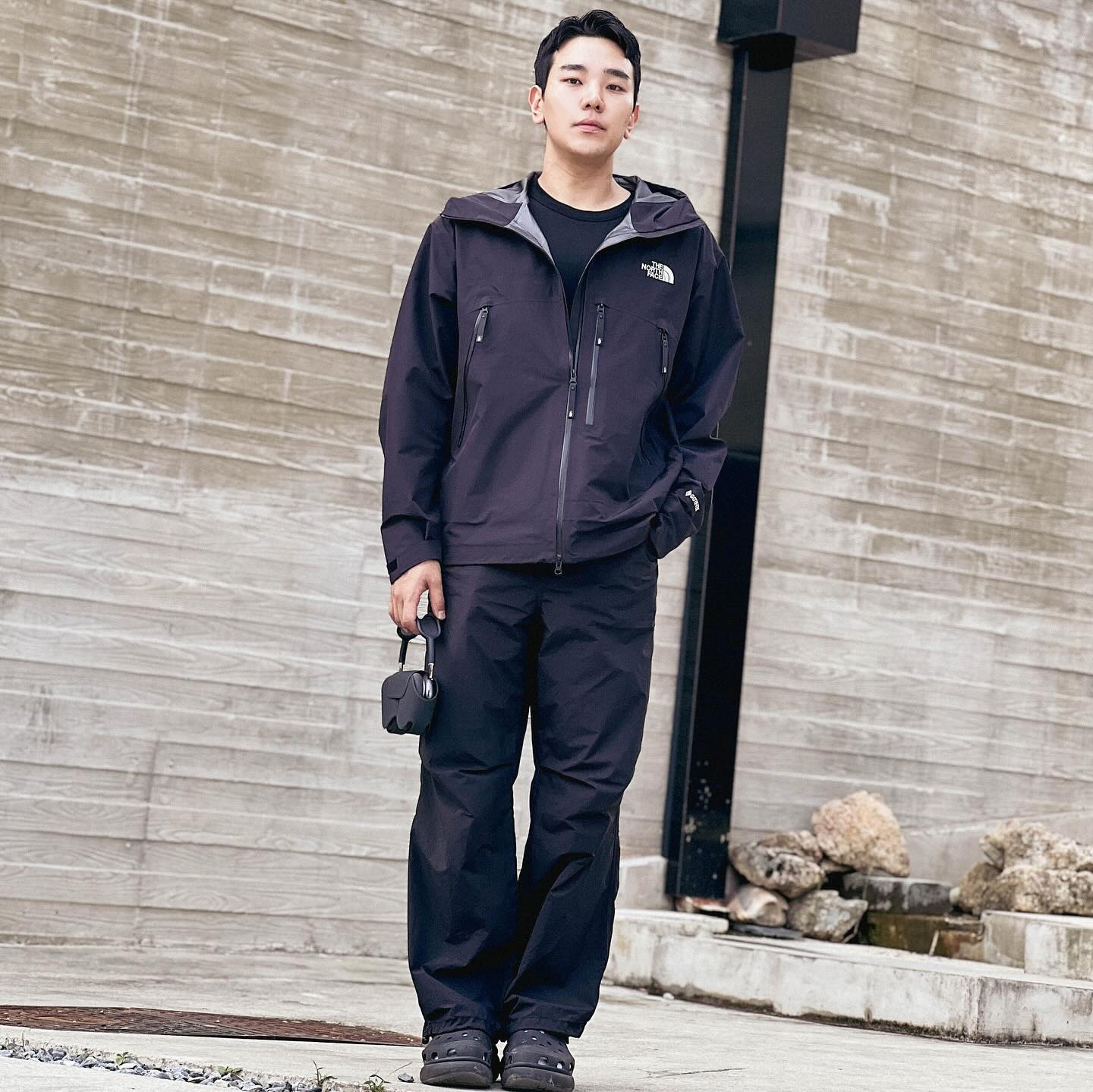 #광고 thenorthface_kr 
가장 트렌디한 고프코어룩 완성할 수 있는
노스페이스 펠릭스 고어텍스 자켓은 깔끔하게
전체 심실링 디자인에 방수 지퍼를 적용하여
기능을 강화했고, 무엇보다 고어텍스 방수 3L
소재를 사용하여 고프코어룩 뿐만 아니라
데일리룩까지 완성!

📢 자세한 리뷰는 블로그에서 확인 가능합니다.