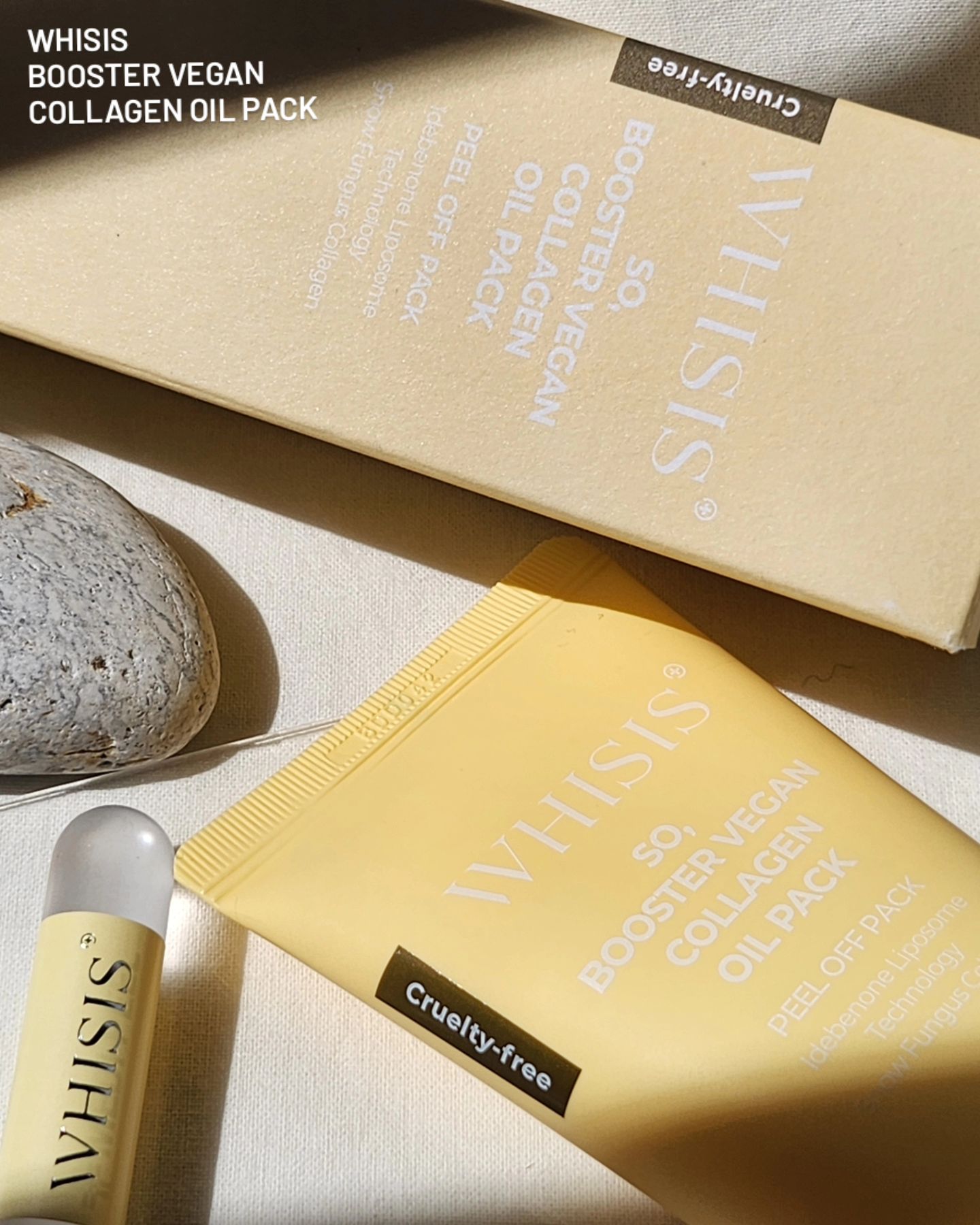 #협찬

WHISIS - Booster Vegan Collagen Oil Pack
위시스 - 부스터 비건 콜라겐 오일 팩 

요즘 늘어나는 잔주름과 깊어지는 모공에 대해 고민이 많아
부스터 비건 콜라겐 오일팩을 사용해봤어요😆

콜라겐 막이 유효성분의 흡수력을 높여주고
부드러운 막을 제거하는 필오프 타입 오일팩으로
따로 세안이 필요하지 않아 편했고
한번 사용만으로도 은은한 광이 올라오는걸 확인할 수 있었어요.

✔️흰목이버섯 콜라겐 10,000ppm
  식물유래 고효율 보습제로 항산화 및 보습효과가 있어요.
✔️이데베논 리포좀 테크놀로지
  비타민C 4배, 코엔자임Q10의 10배의 항 노화작용성분.
 레티놀산 보다 콜라겐 합성 촉진 35%이며
  자외선 유래 광 노화방지 효과와
  콜라겐 분해효소 활성 억제 효과도 5배 이상
✔️초밀착 콜라겐 막 필오프 타입
  유효성분의 흡수력은 올려주고 손실은 줄여줘요.
✔️물 대신 편백 수 사용
  팩을 하는 동안 편안함을 주고 피부 트러블을 감소시켜줘요.
✔️자연유래 성분 -  민감피부도 안심하고 사용할 수 있어요.
✔️5가지 베리 성분 함유 - 지친피부에 활력을 줍니다.

📌사용방법
세안 후 피부결 정돈 후 고민 부위에 도포한 상태에서
시간이 지나 투명한 막이 생기면 떼어내고
남아있는 유효성분은 두드려 흡수시켜줍니다.
〰️1시간~8시간 장시간 사용할수록 효과는 up!

📌사용후기
쫀쫀한 제형이었는데 함께 온 실리콘 브러쉬로 발라주니
얇게 바르기 좋았어요.
30분정도 지나자 투명한 막으로 바뀌는데
살짝만 밀어도 떨어질 정도로 얇은 막이어서 신기하더라구요😲
투명해지면서 오일리함이 도는데
끈적거리거나 무겁지 않아 사용할 때 불편감은 없었고
톡톡 두드려 흡수 시켜주면 속건조까지 잡아줘서 좋았어요.
.
.
.
.
.
.
#위시스 #WHISIS #흰목이버섯 #리포좀 #이데베논 #이너뷰티 #피커스 #pickus #콜라겐팩 #비건화장품 #팩추천 #필오프팩 #얼굴팩 #바르는팩 #부스터비건콜라겐오일팩 #콜라겐팩
