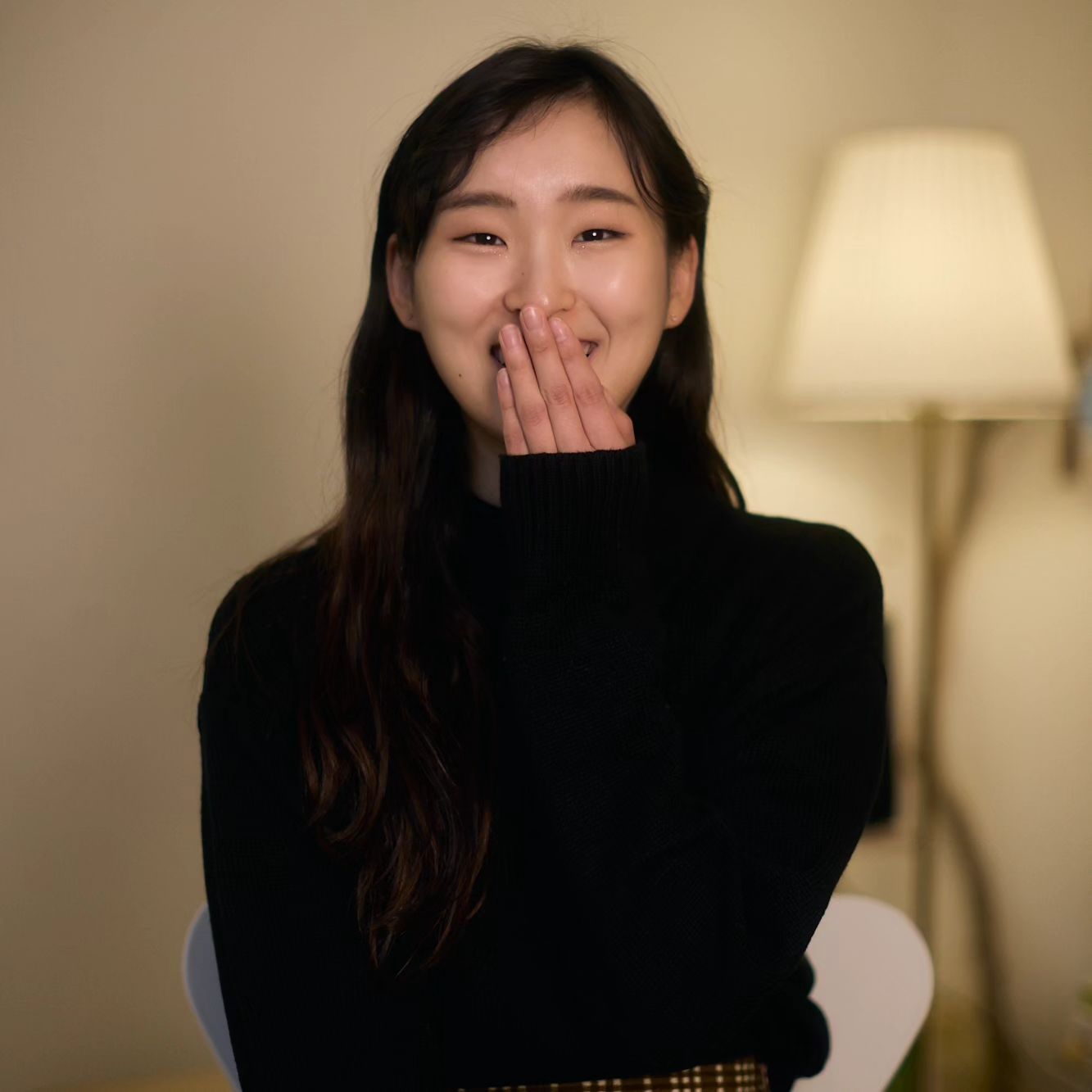Good bye 2023, Hi 2024 !

2023년은 많은 사람들과 여러 작품을 통해 인연을 맺고 제 꿈에 다가갈 수 있는 그런 한 해였습니다
아픔과 즐거움이 공존하는 한 해로 다양한 경험을 통해 더 성장하는 기회가 되기도 한 것 같습니다.
2023년을 마무리하며 이제 현재인 2024년에는 더욱더 몰입하고 성장하는 배우가 되도록 하겠습니다! 

모두들 새해 복 많이 받으시고 즐거운 일만 가득하길 바랍니다!

2023년도 함께 해준 여러 인연들에게 감사함을 남기며
2024년에도 다가올 새로운 인연들과 더욱 단단해질 인연들에게 반가움을 표하며,

안녕 2023, 안녕 2024!