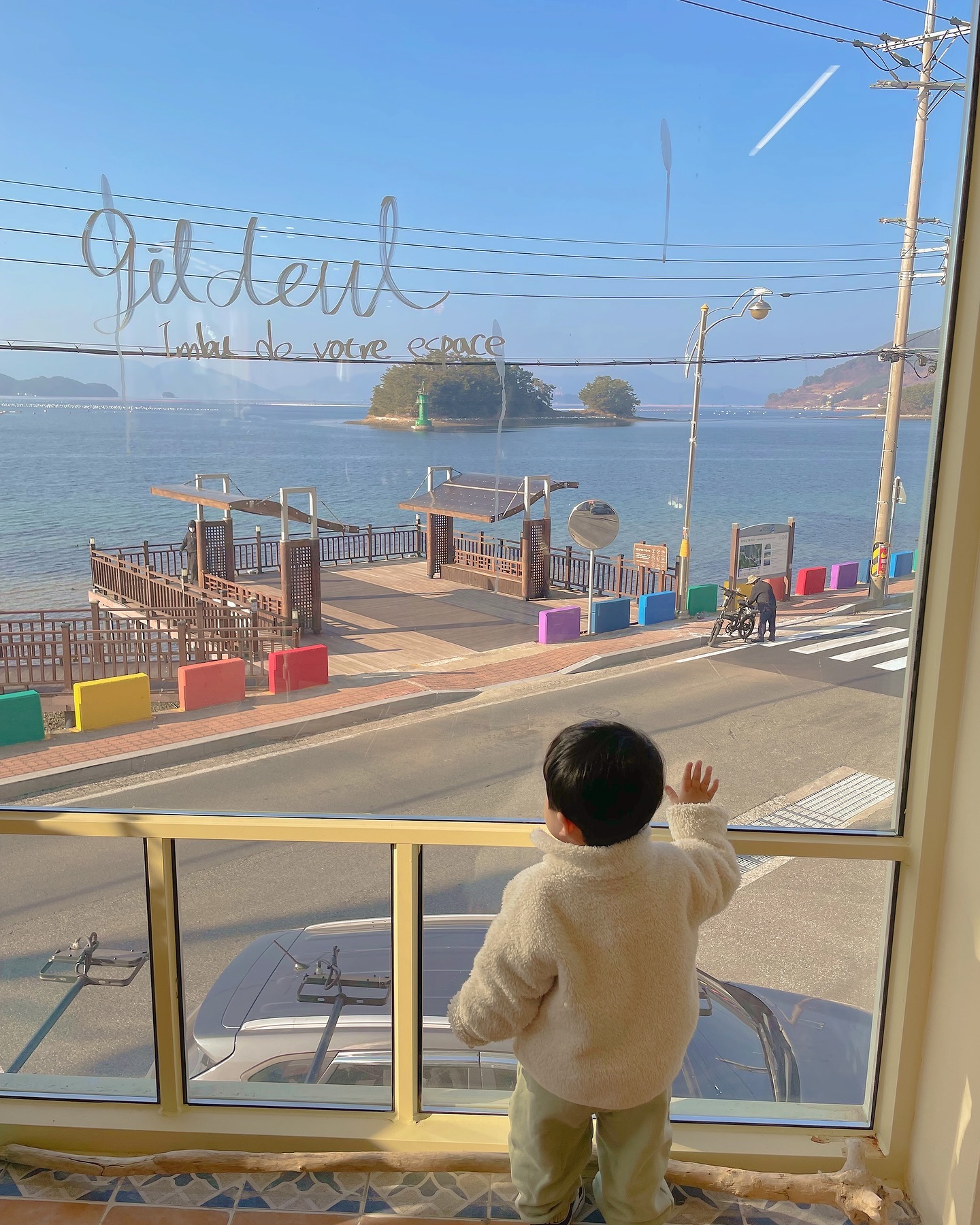 감성을 아는 아이
귀여운 아이
사랑스러운 아이🤍
⠀
⠀