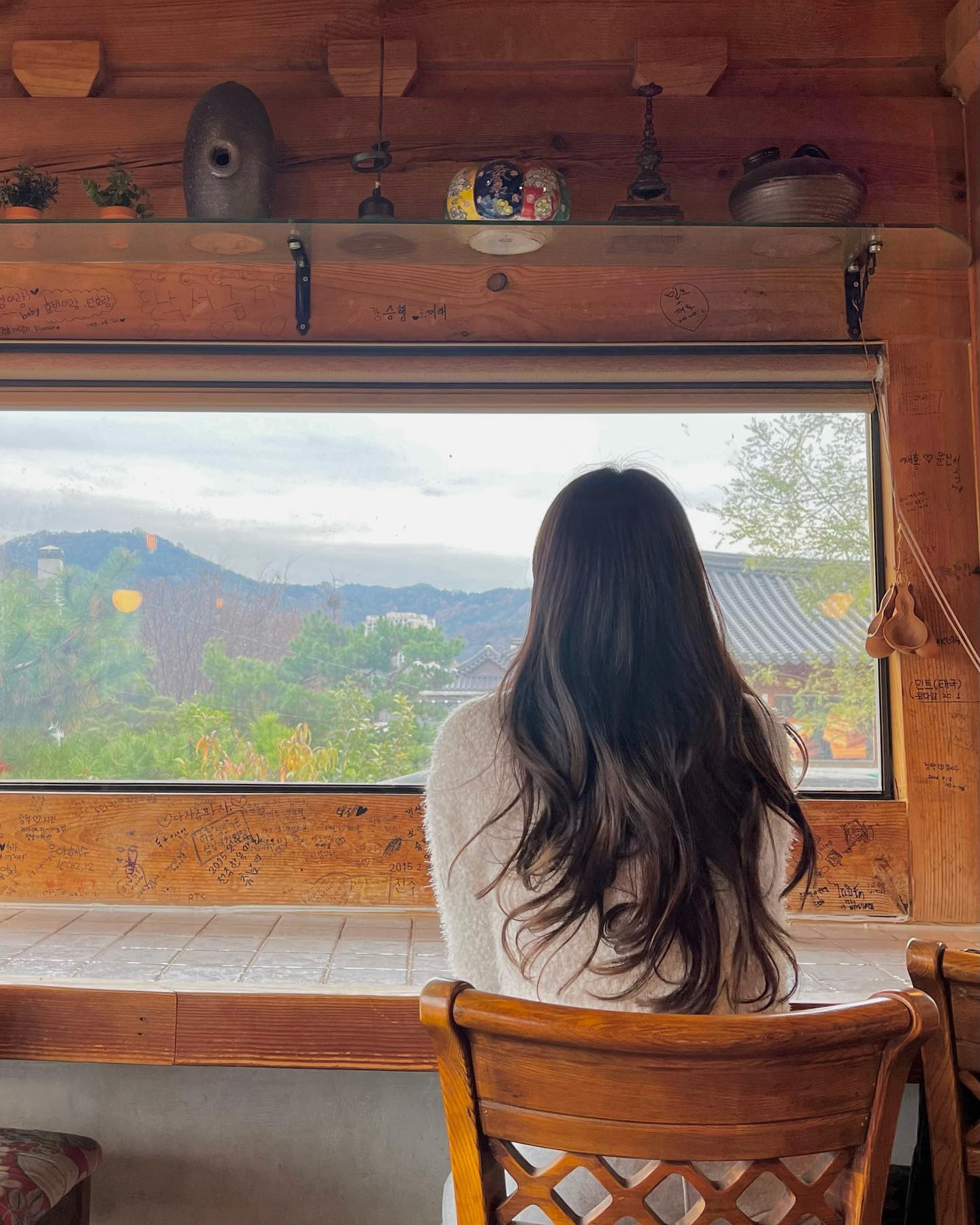 대학생이후에 오랜만에 간 전주!
학생땐 한복입고 예쁜 사진 많이 남겼었는데-
이젠 날이 추워…꽁꽁 싸매고 먹방하러…ㅎ