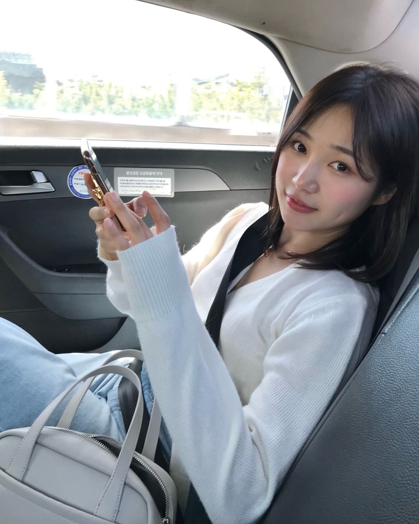 소피아노 레슨도 재밌구 마켓 준비도 재밌는 요즘🤍🤍
더 바쁘게!!!! 더 부지런히 살ㅈr....🔥🔥

#일상 #셀스타그램 #selfie #셀카